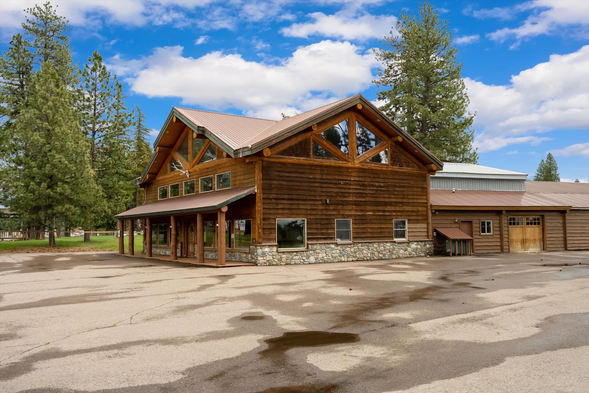 2400 9th Street W, Columbia Falls, MT 59912