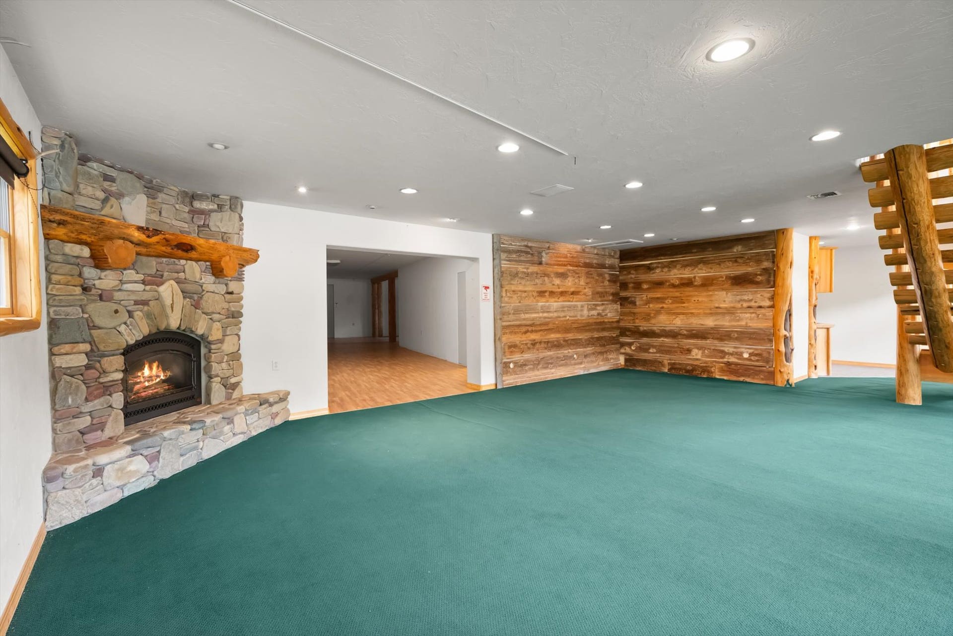 2400 9th Street W, Columbia Falls, MT 59912