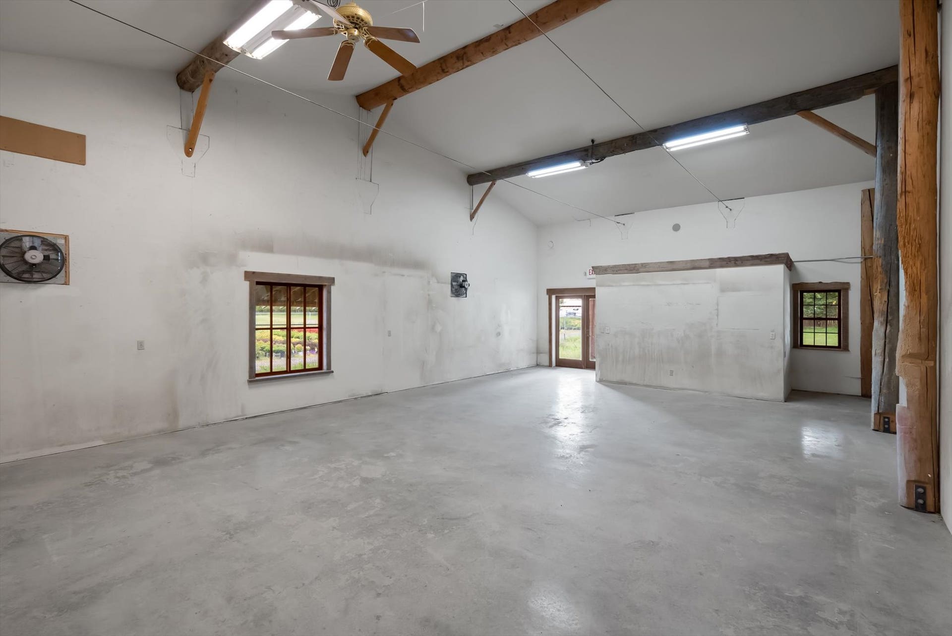 2400 9th Street W, Columbia Falls, MT 59912