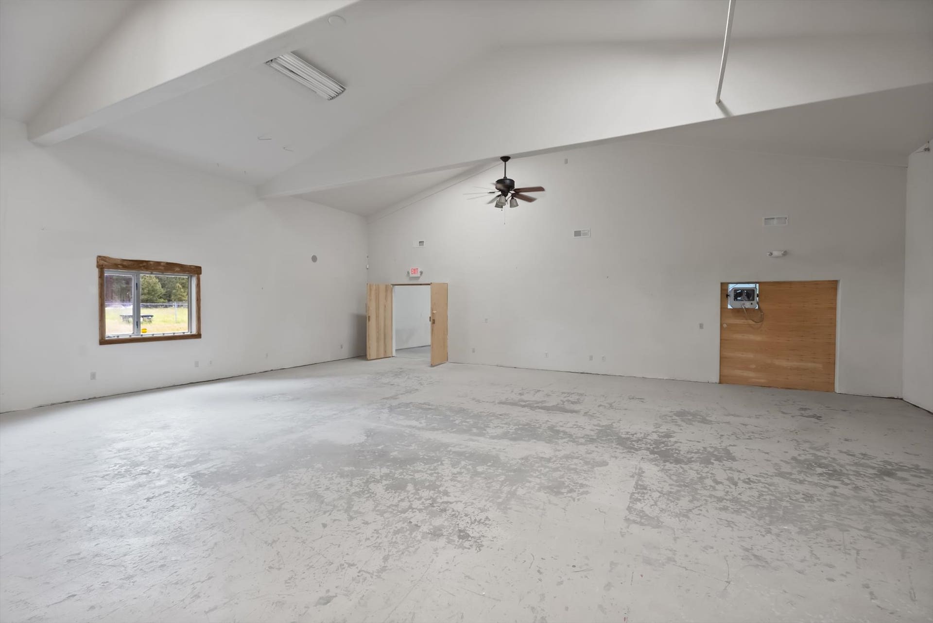 Moveable partition walls!