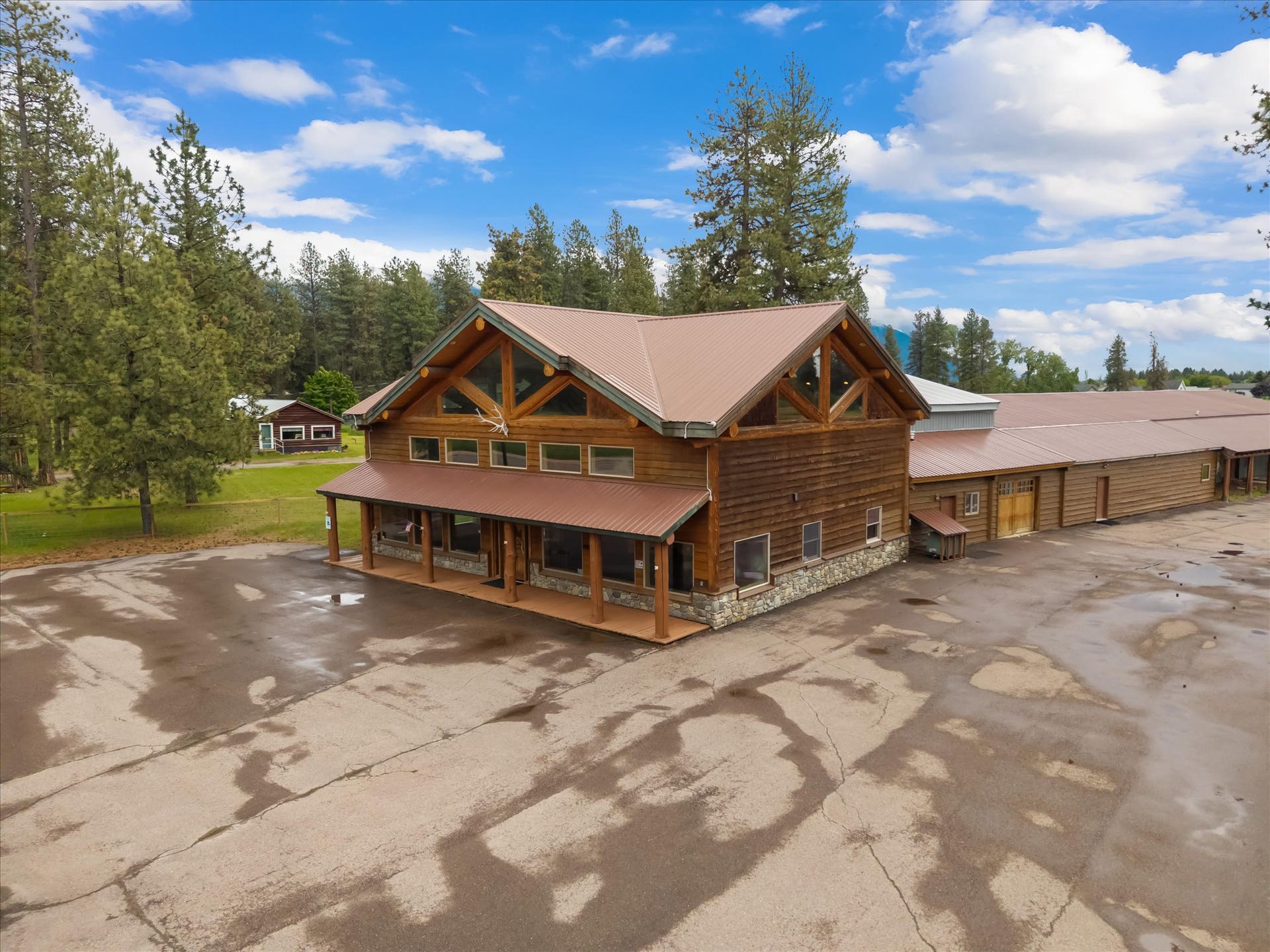 14,000 sq feet of B2 Commercial Opportunity awaits
