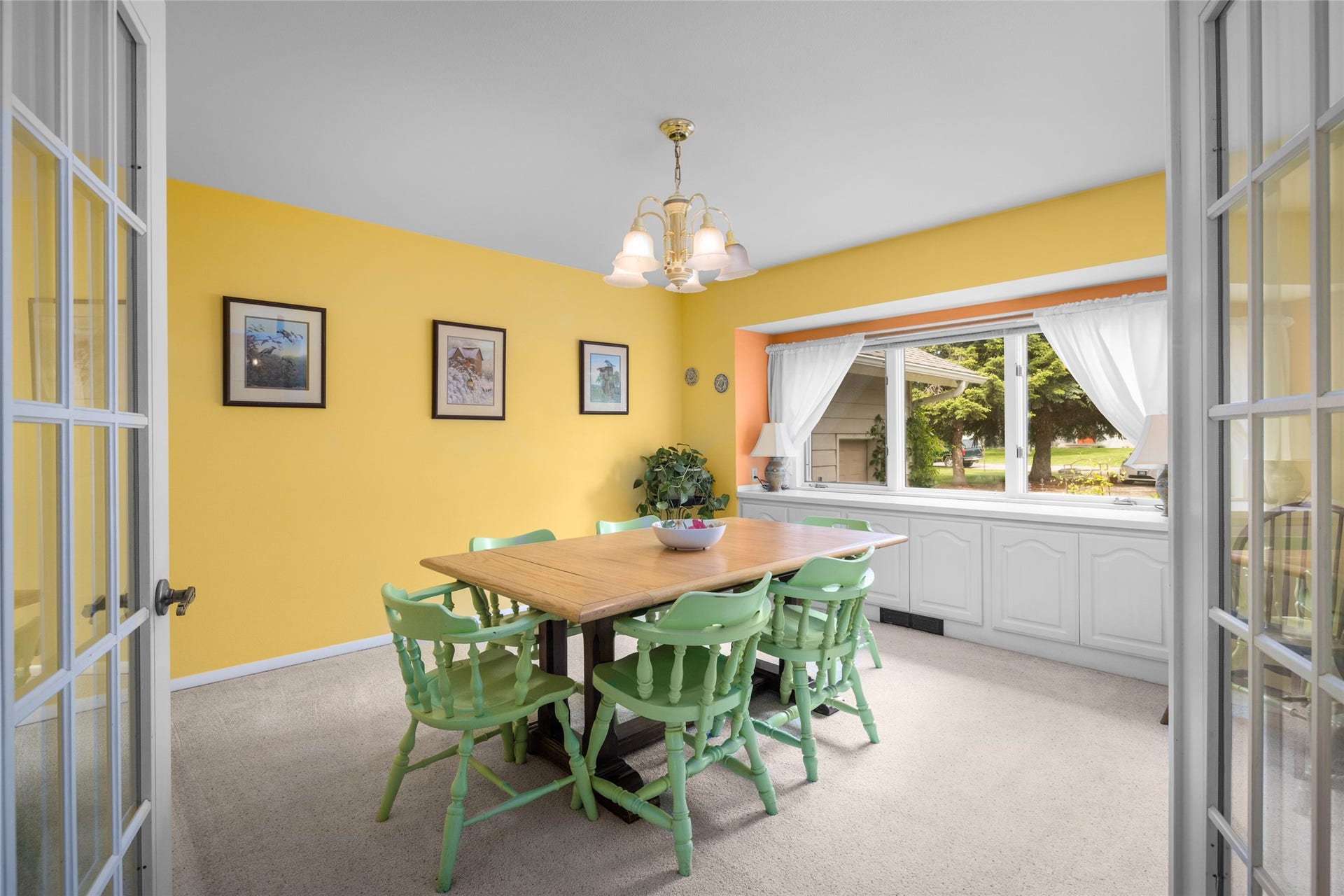182 Crestview Drive, Bigfork, MT 59911 182 Crestview Drive, Bigfork, MT 59911