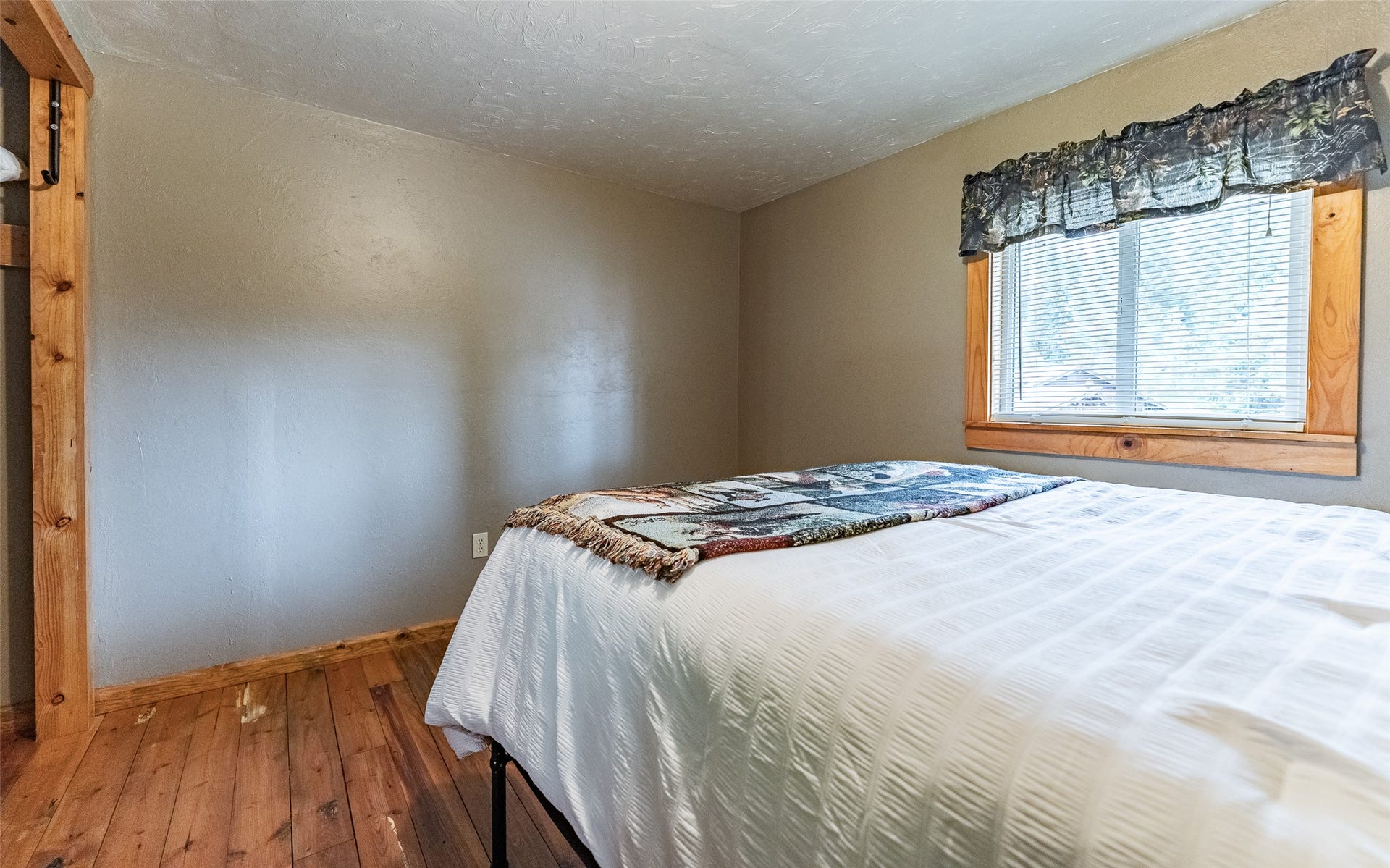 100 Remington Road, Noxon, MT 59853 100 Remington Road, Noxon, MT 59853