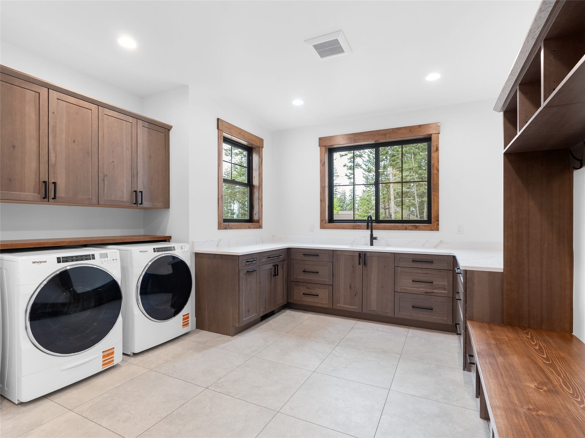 Sample photos from builder to show quality of finishes.