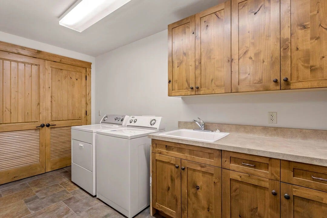 105 Oliver Lane, #11, Bigfork, MT 59911 Laundry room off of garage