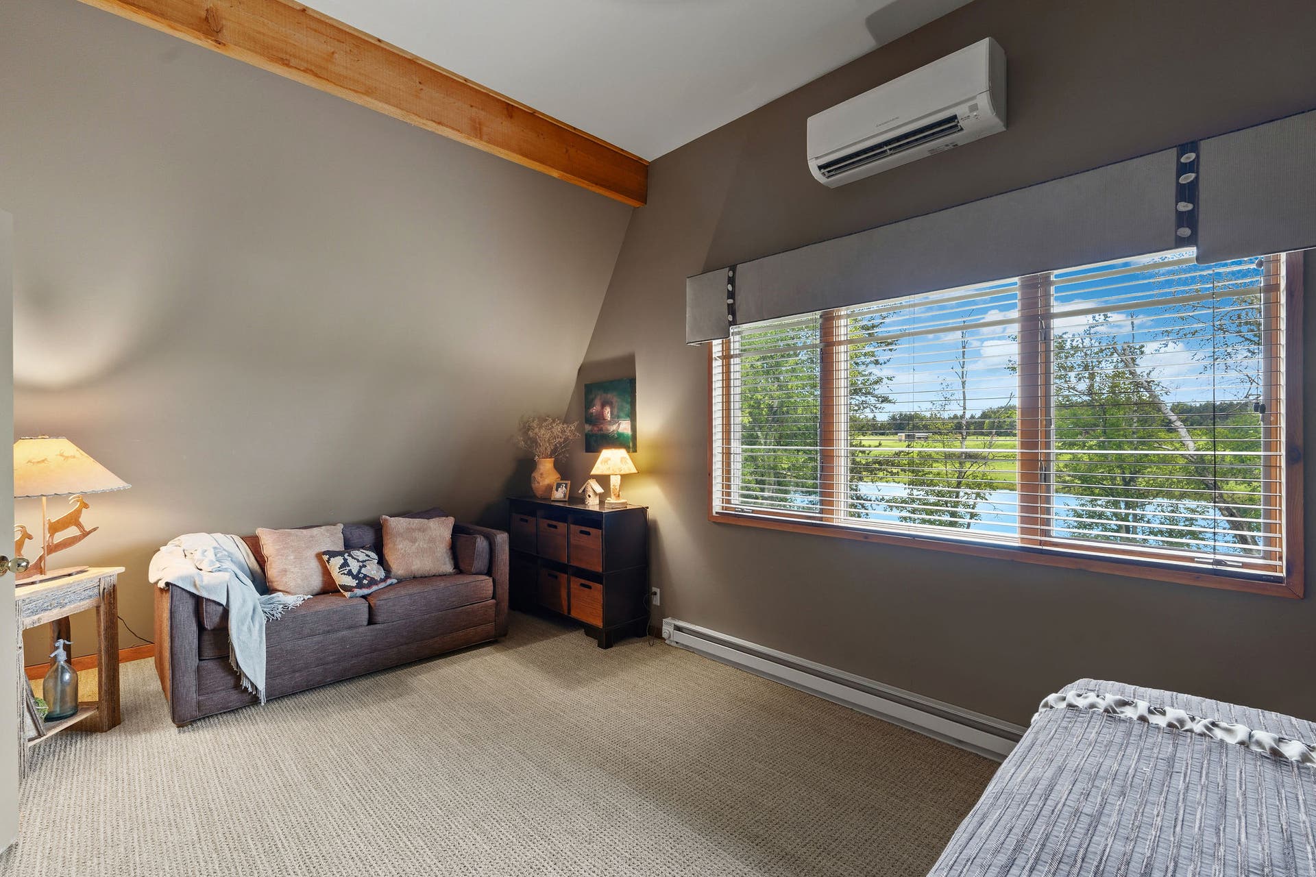 1160 Swan Horseshoe Drive, Bigfork, MT 59911 Guest apartment sitting room