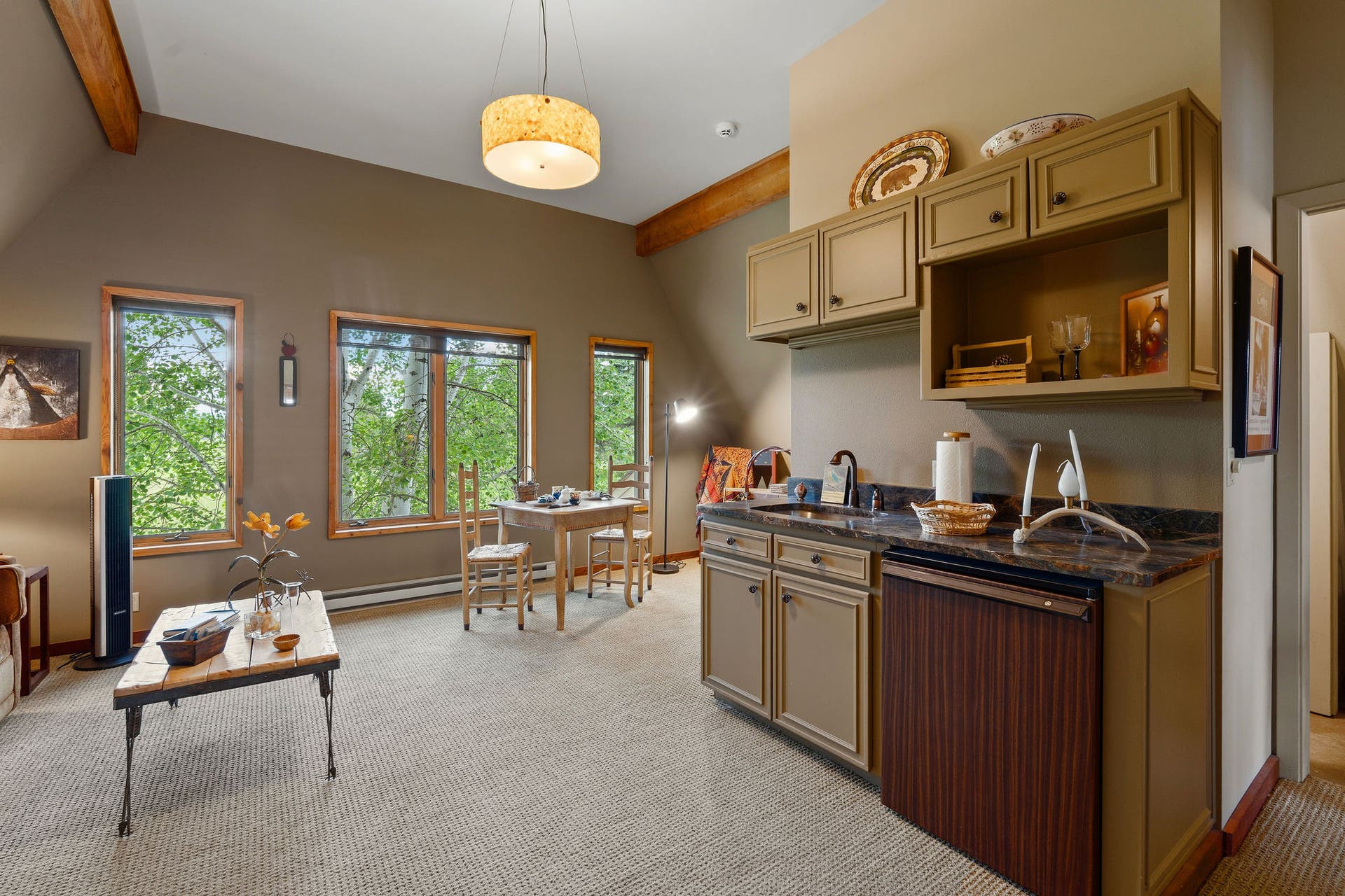 1160 Swan Horseshoe Drive, Bigfork, MT 59911 Apartment