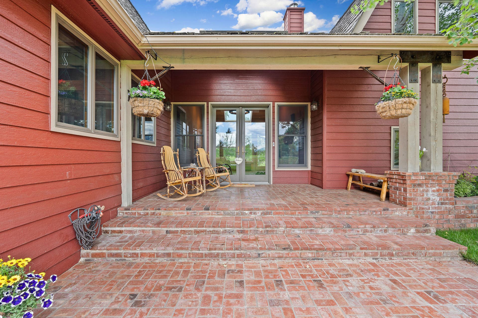 1160 Swan Horseshoe Drive, Bigfork, MT 59911 1160 Swan Horseshoe Drive, Bigfork, MT 59911