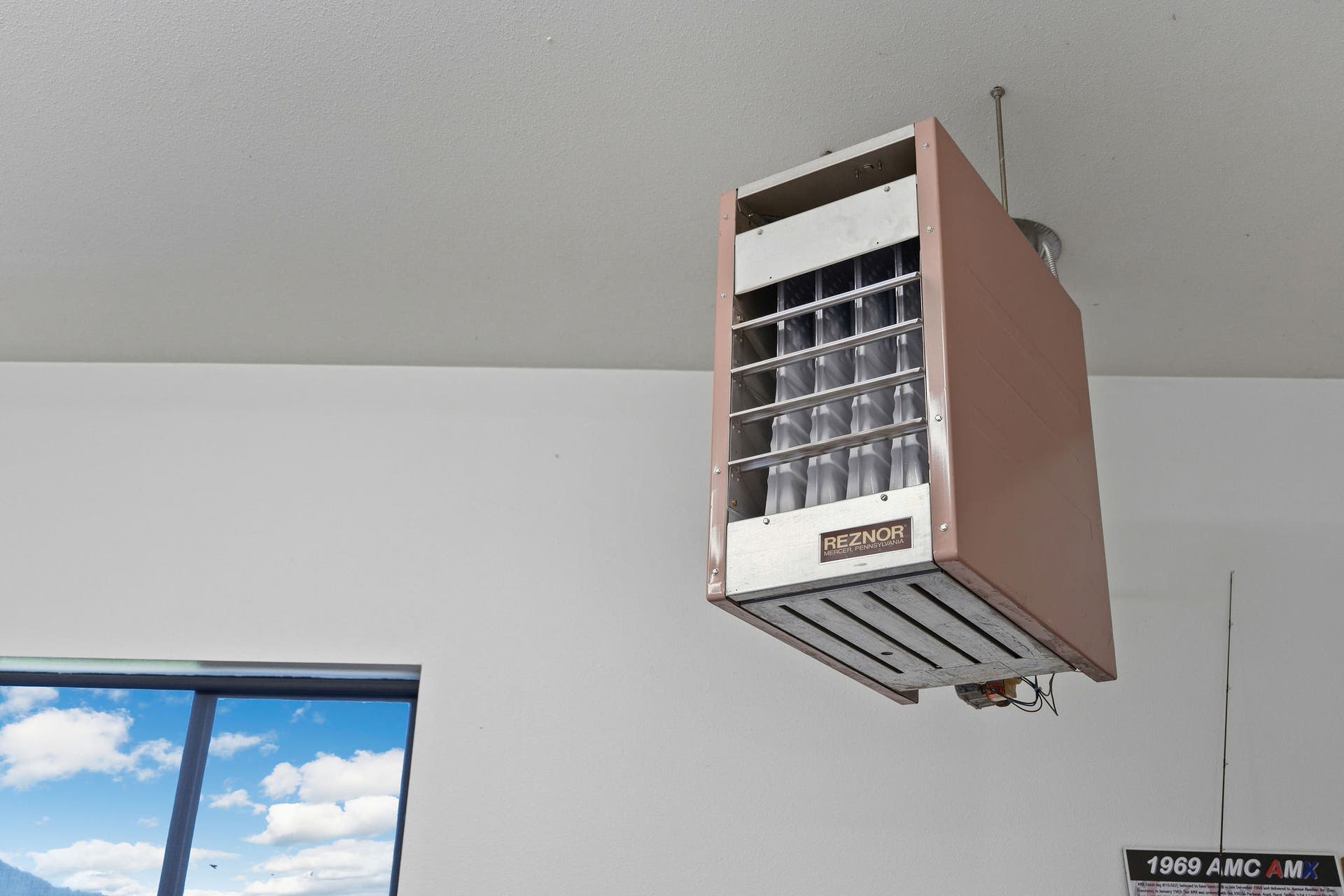 1160 Swan Horseshoe Drive, Bigfork, MT 59911 Garage heater