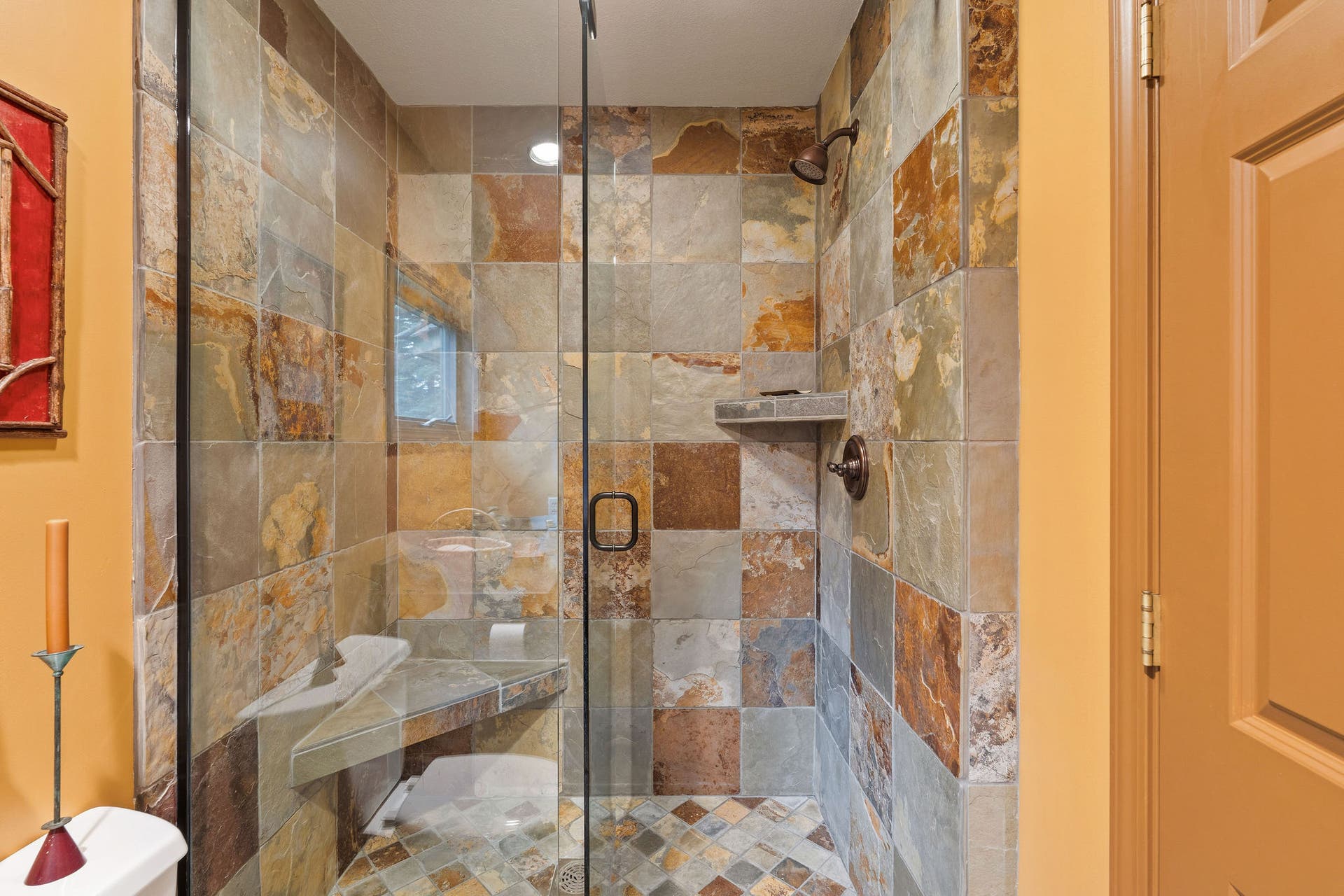1160 Swan Horseshoe Drive, Bigfork, MT 59911 Main level bathroom