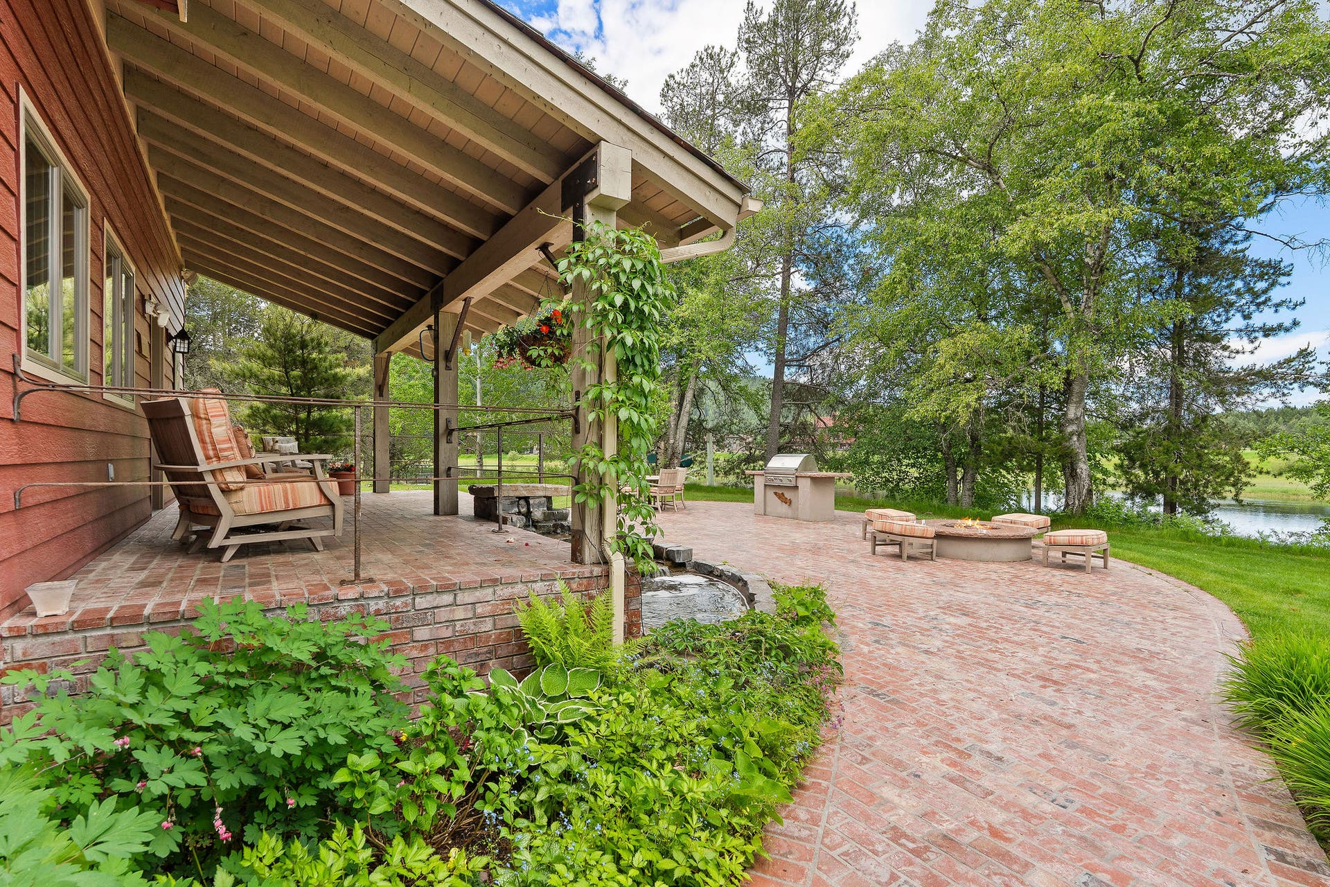 1160 Swan Horseshoe Drive, Bigfork, MT 59911 1160 Swan Horseshoe Drive, Bigfork, MT 59911