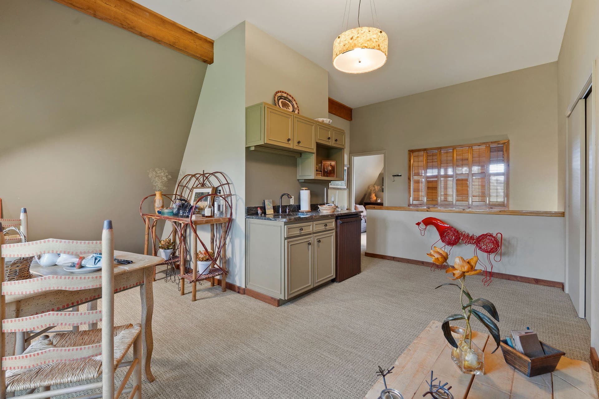 1160 Swan Horseshoe Drive, Bigfork, MT 59911 Guest quarters living area