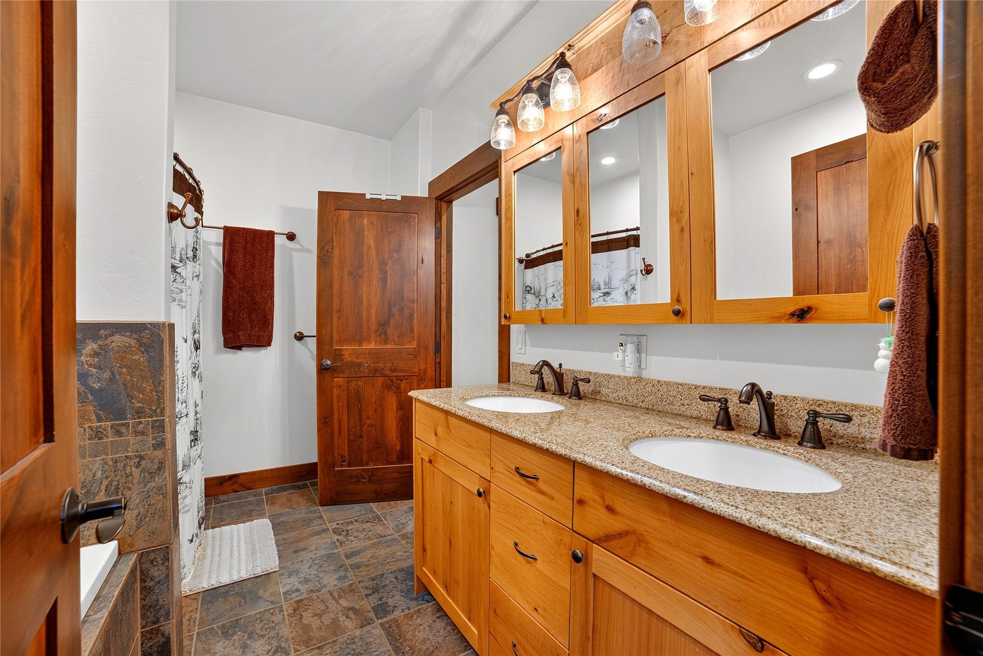 200 Badger Lane, Kalispell, MT 59901 200 Badger Lane, Kalispell, MT 59901