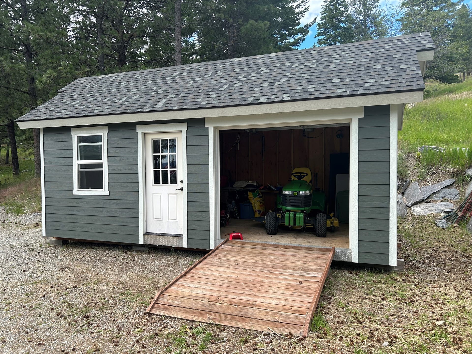 200 Badger Lane, Kalispell, MT 59901 200 Badger Lane, Kalispell, MT 59901