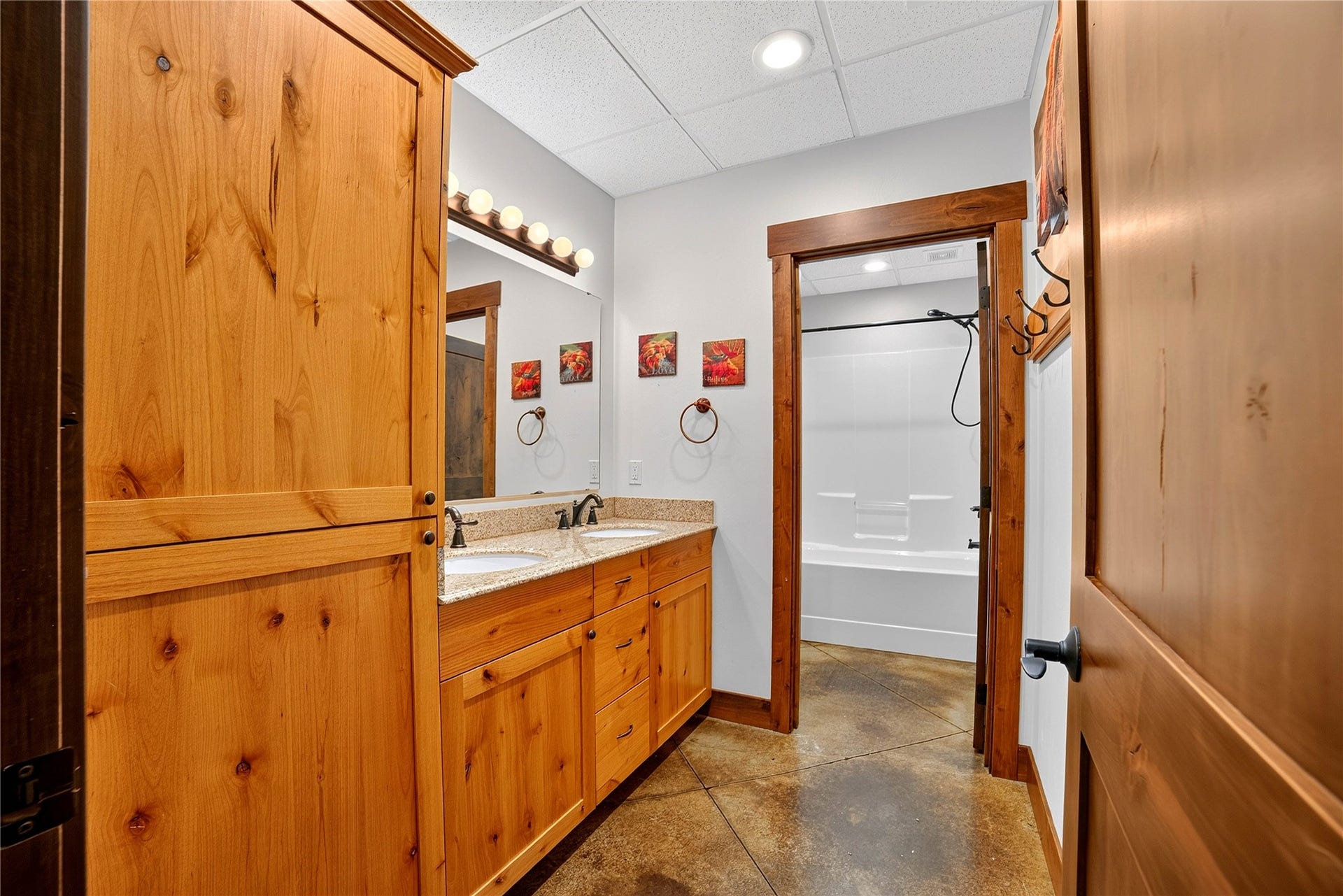 200 Badger Lane, Kalispell, MT 59901 200 Badger Lane, Kalispell, MT 59901