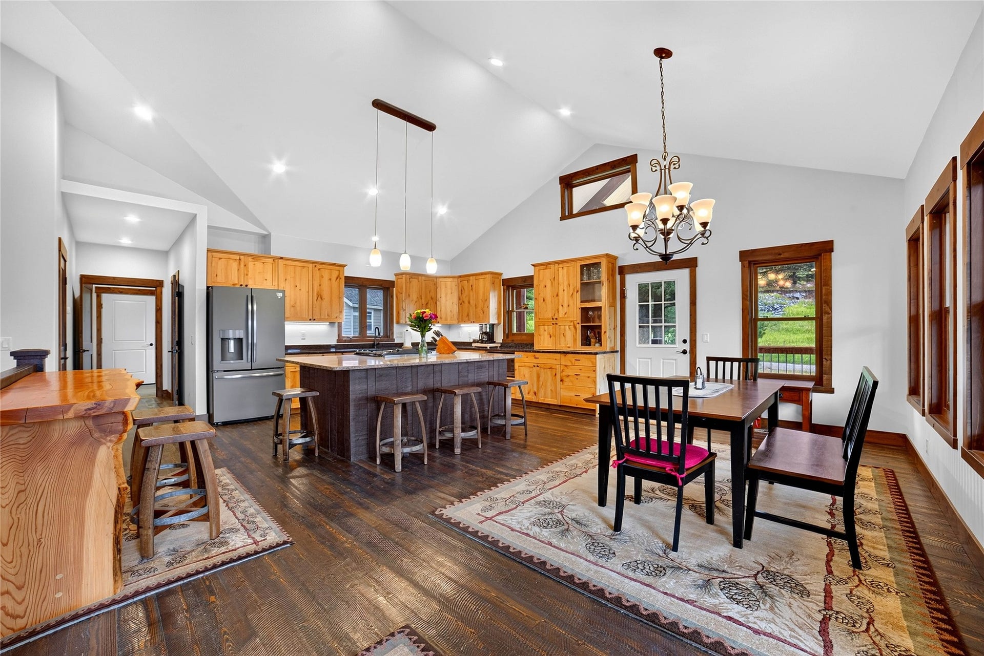200 Badger Lane, Kalispell, MT 59901 200 Badger Lane, Kalispell, MT 59901