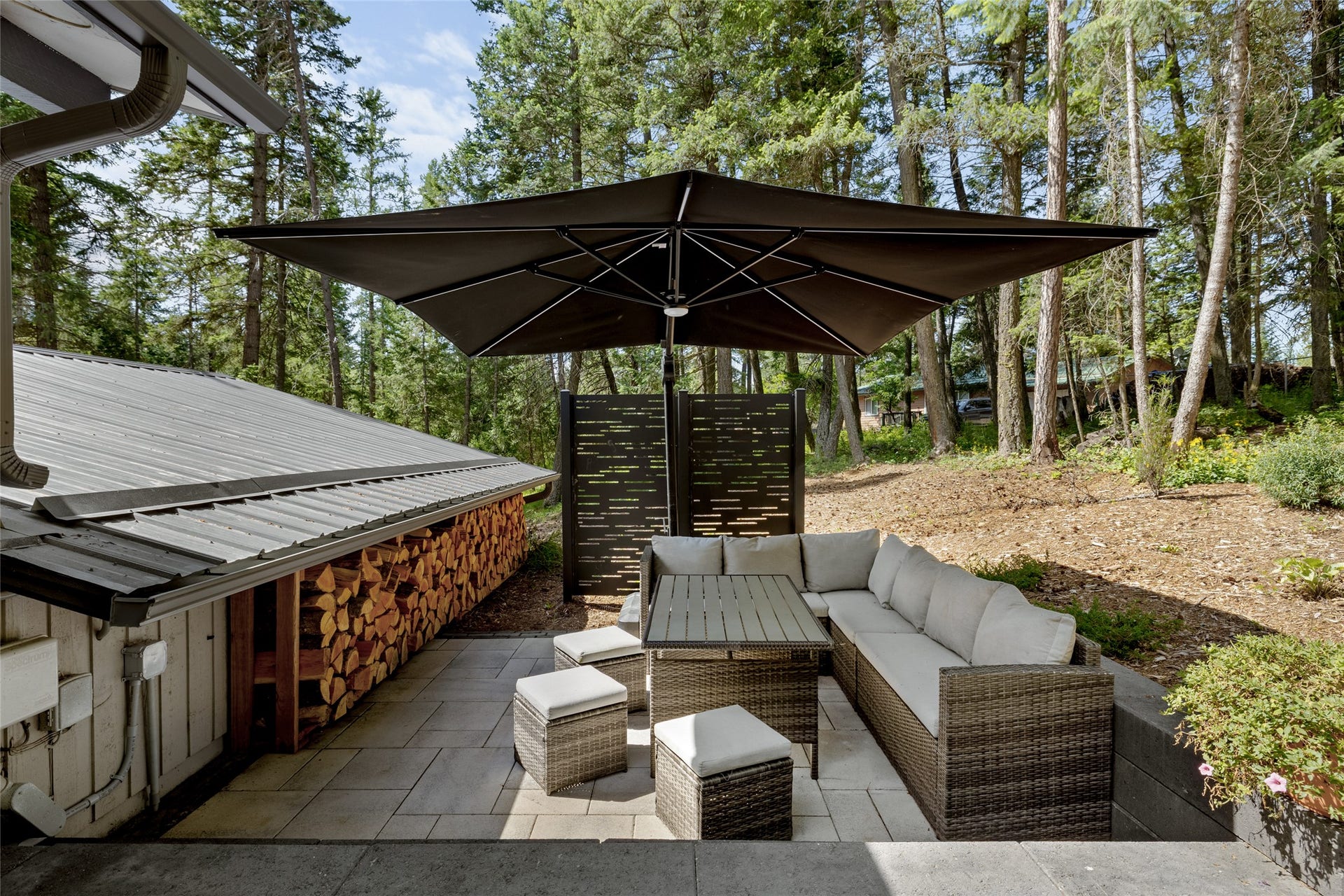 112 Mallard Loop, Whitefish, MT 59937 Back yard oasis with drip system and integrated lighting!