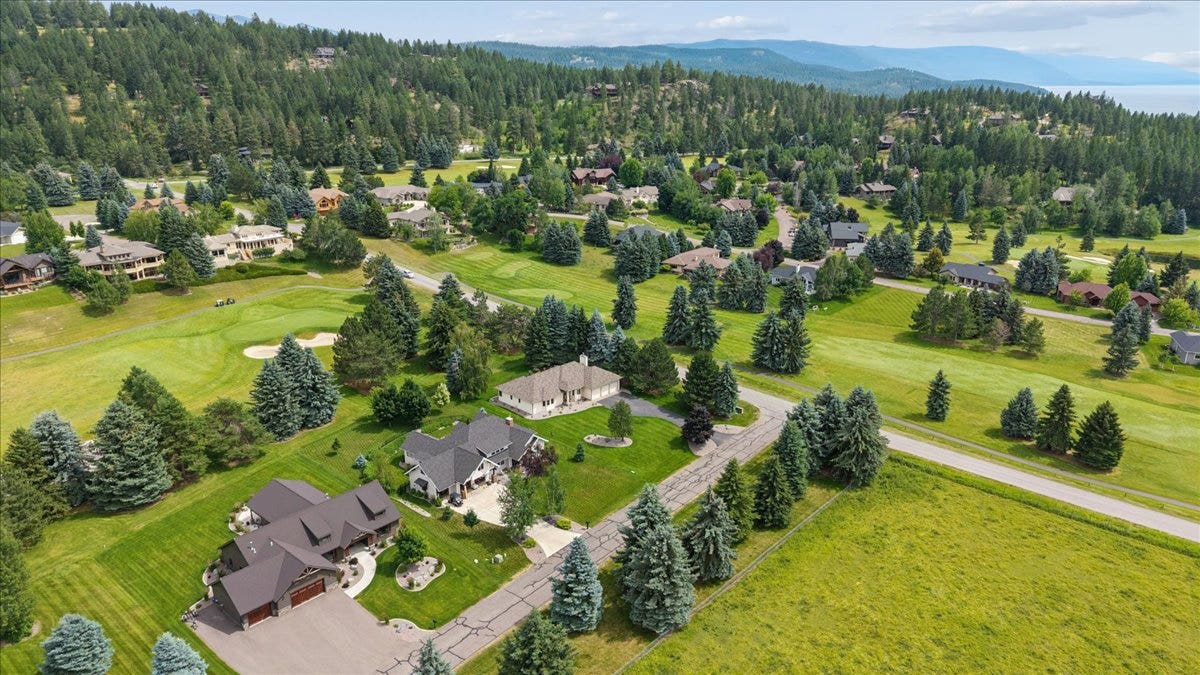 101 Whitetail Court, Bigfork, MT 59911