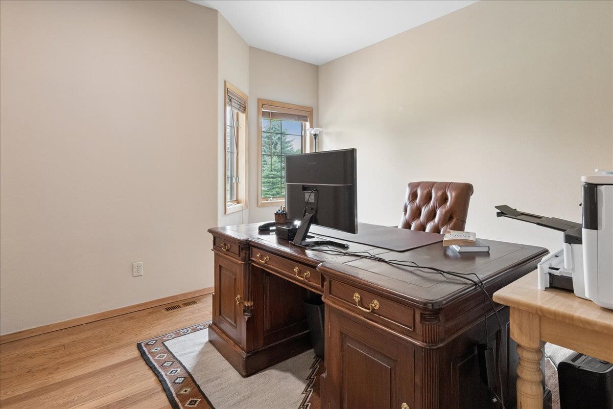 3rd bedroom (currently used as an office).