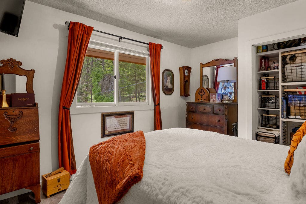 1815 Emmons Canyon Road, Kila, MT 59920 1815 Emmons Canyon Road, Kila, MT 59920