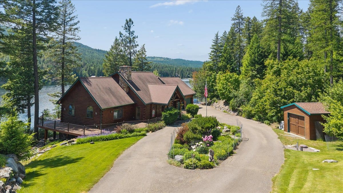 14529 Sunburst Drive, Bigfork, MT 59911 14529 Sunburst Drive, Bigfork, MT 59911