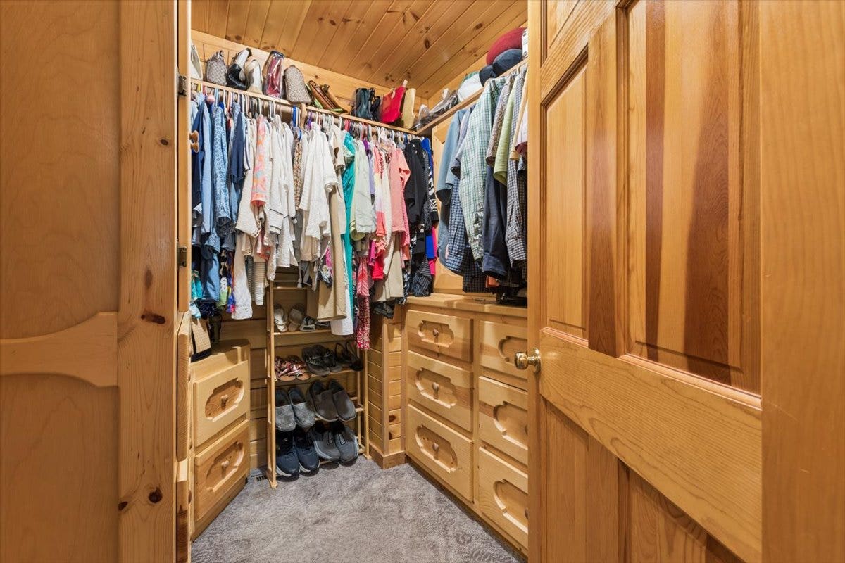 14529 Sunburst Drive, Bigfork, MT 59911 Primary closet
