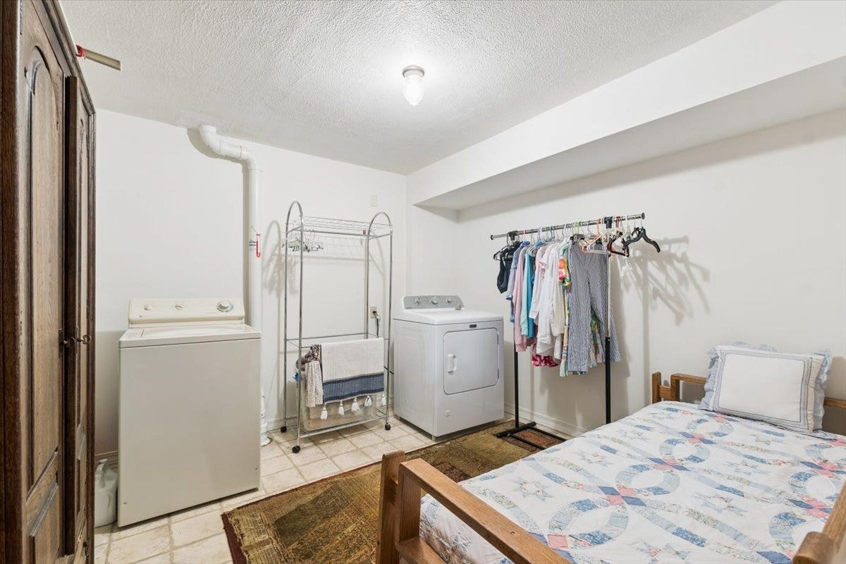14529 Sunburst Drive, Bigfork, MT 59911 Laundry room
