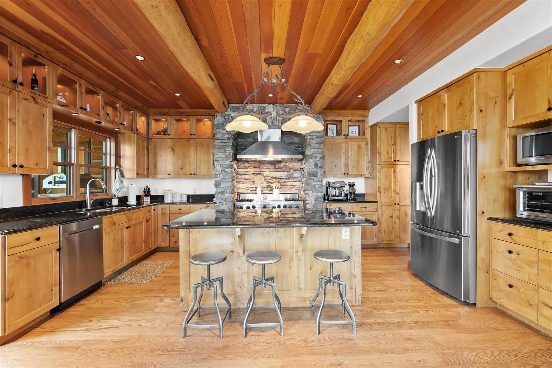 16428 Sunset Heights Drive, Bigfork, MT 59911 16428 Sunset Heights Drive, Bigfork, MT 59911