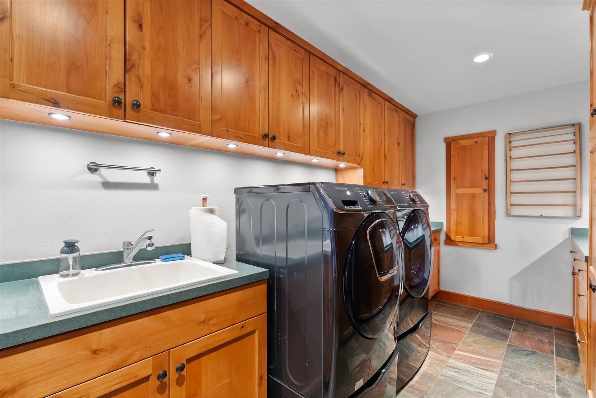 16428 Sunset Heights Drive, Bigfork, MT 59911 16428 Sunset Heights Drive, Bigfork, MT 59911