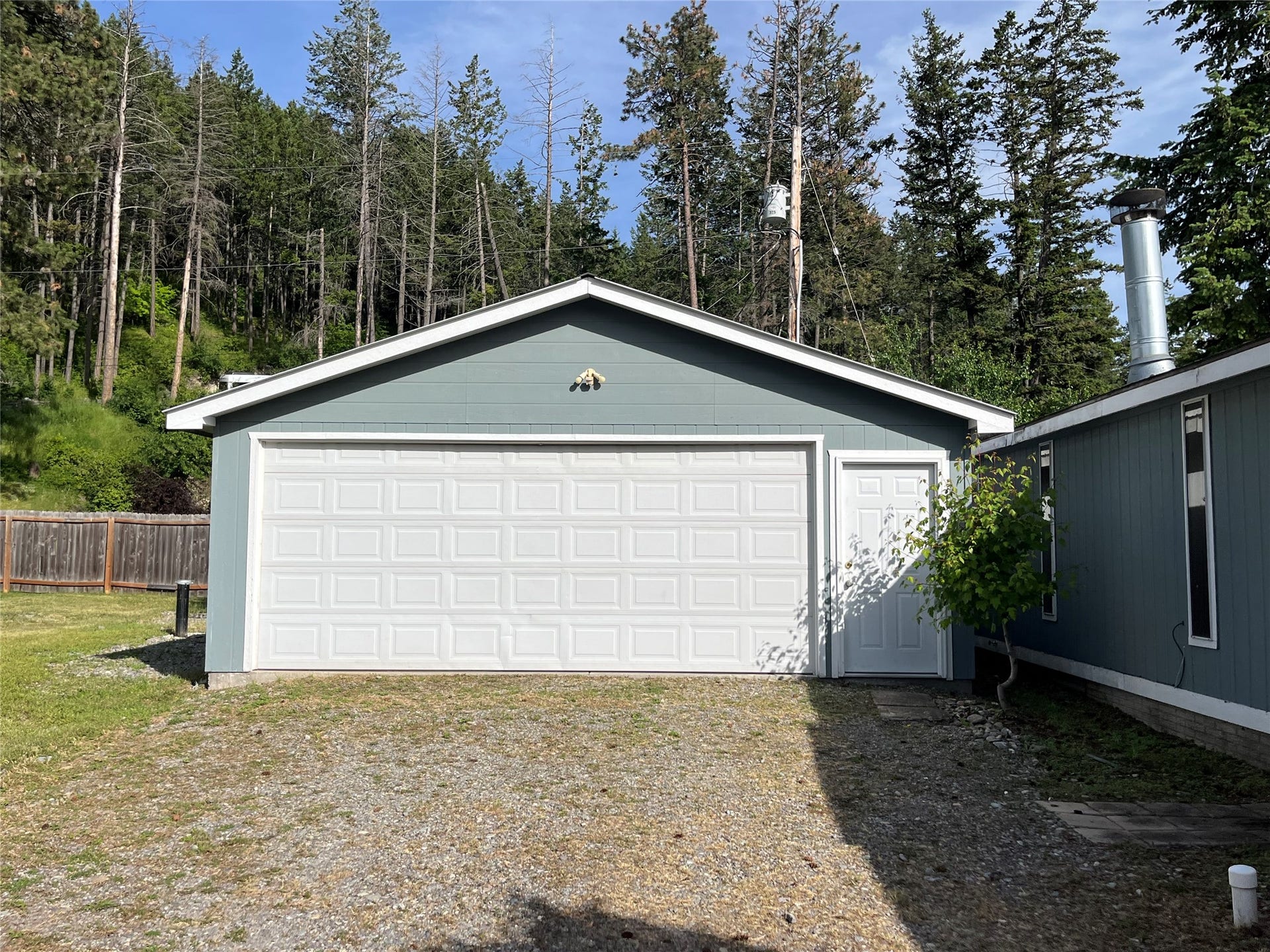 15335 MT Highway 35, Bigfork, MT 59911 Over-sized detached garage