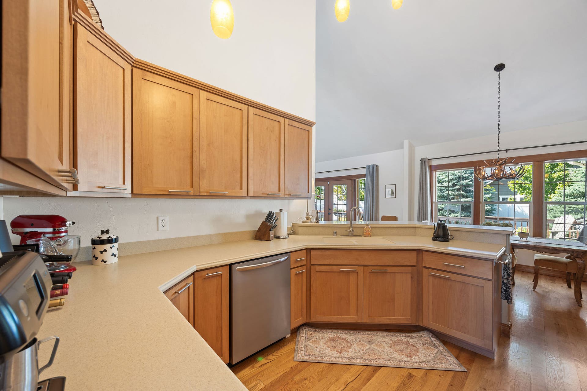 27 Gage Terrace, Bigfork, MT 59911 27 Gage Terrace, Bigfork, MT 59911