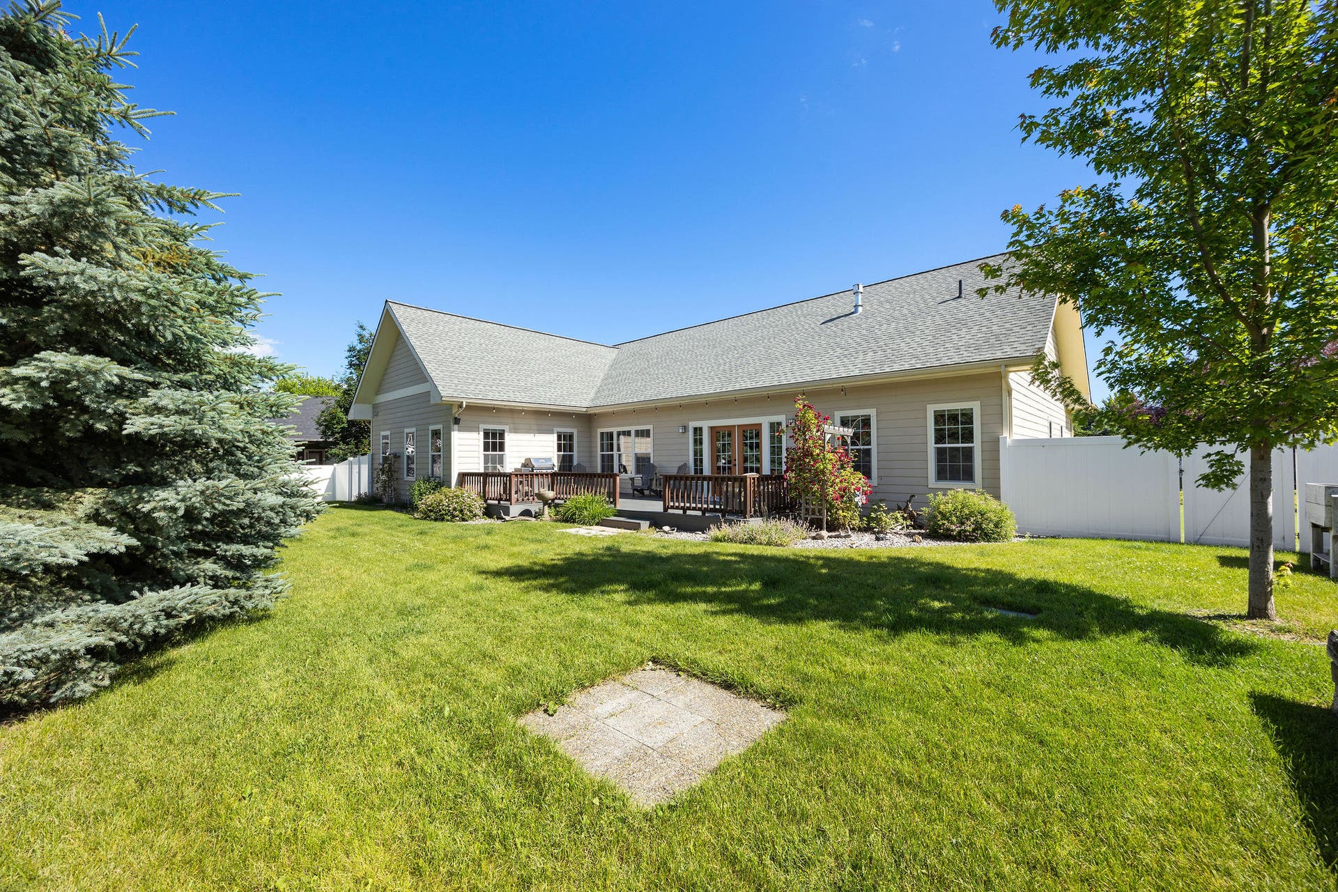 27 Gage Terrace, Bigfork, MT 59911 27 Gage Terrace, Bigfork, MT 59911