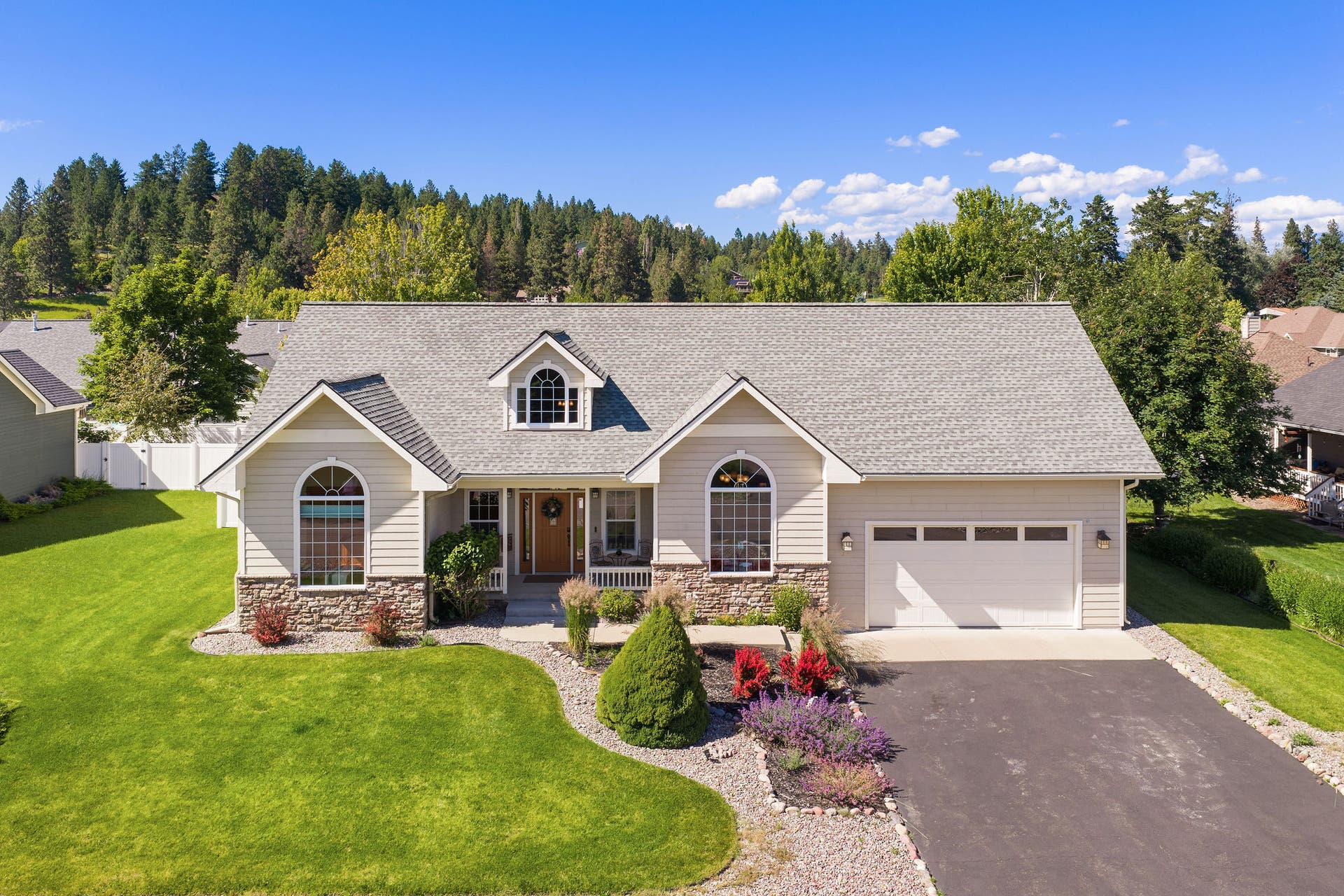 27 Gage Terrace, Bigfork, MT 59911 Great home in Crestview