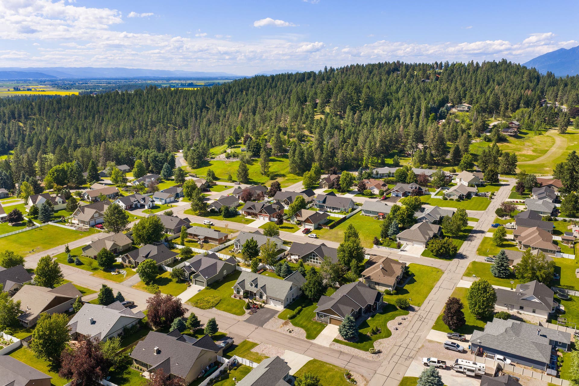 27 Gage Terrace, Bigfork, MT 59911 27 Gage Terrace, Bigfork, MT 59911