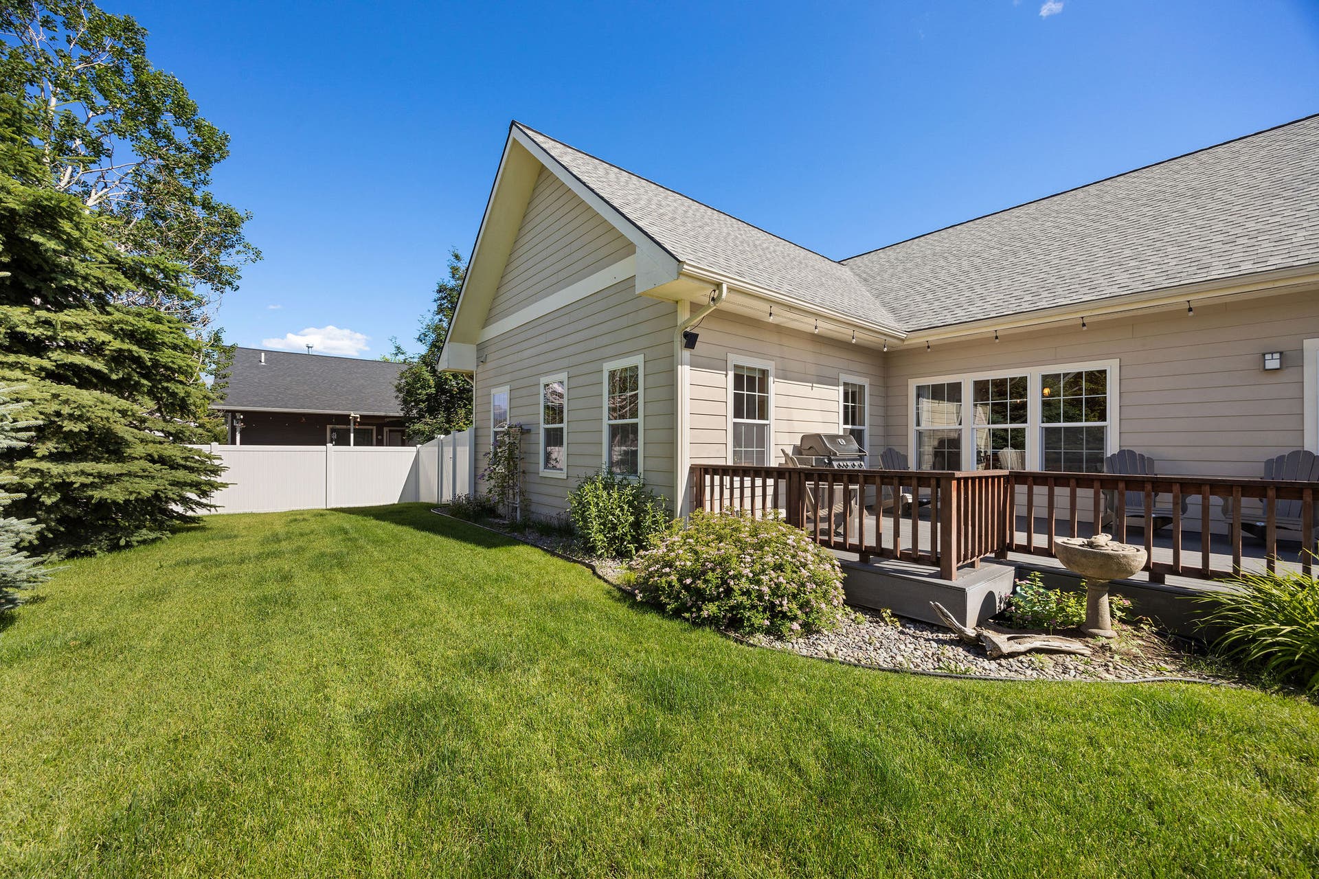 27 Gage Terrace, Bigfork, MT 59911 27 Gage Terrace, Bigfork, MT 59911