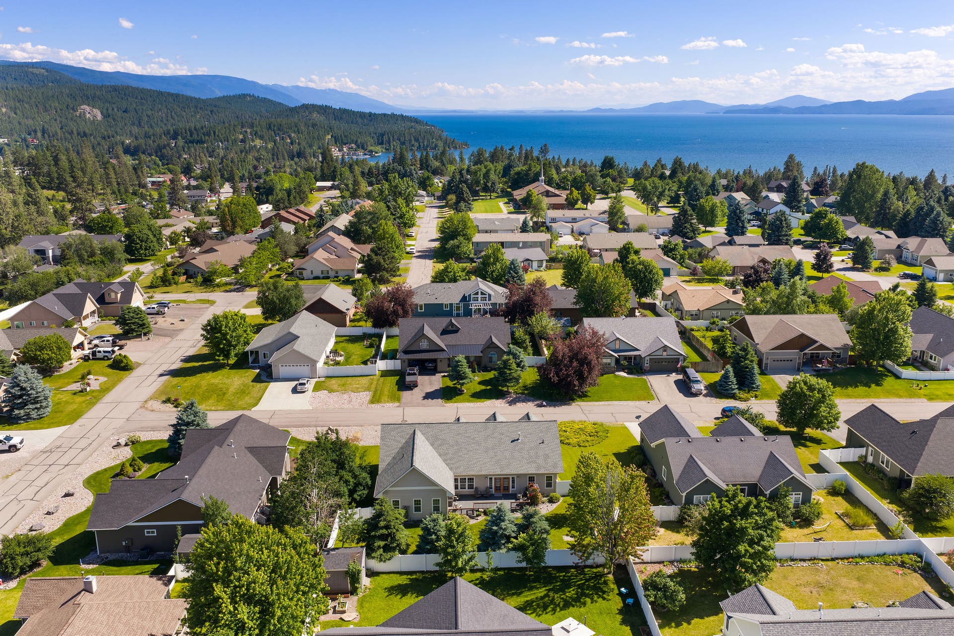 27 Gage Terrace, Bigfork, MT 59911 27 Gage Terrace, Bigfork, MT 59911