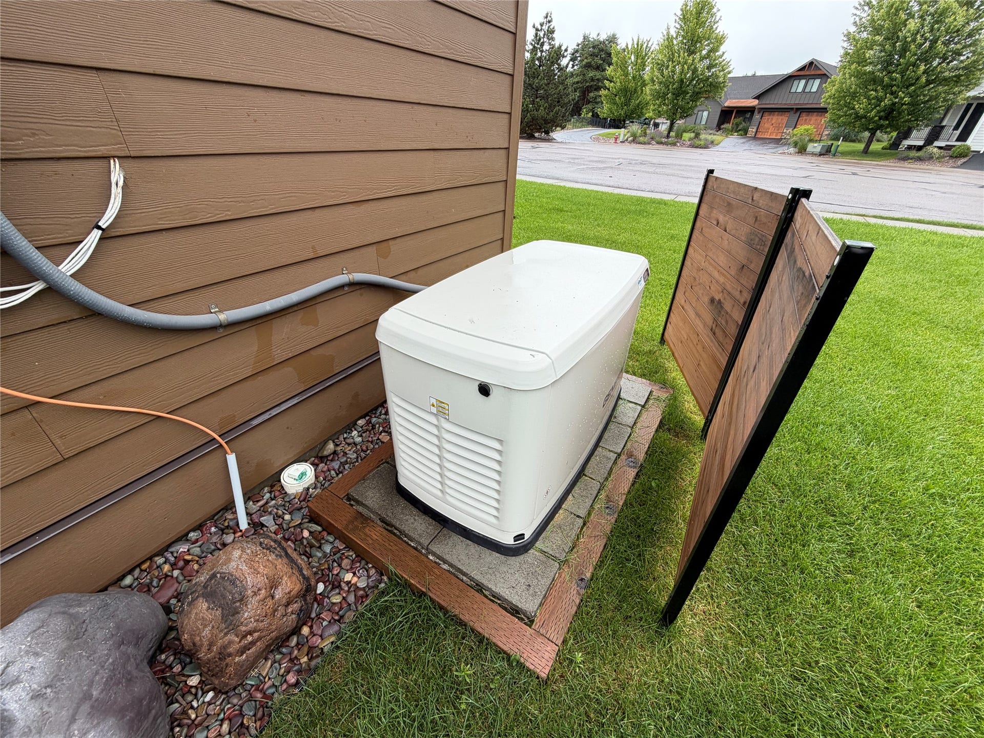236 Bluebunch Court, Bigfork, MT 59911 Generac generator