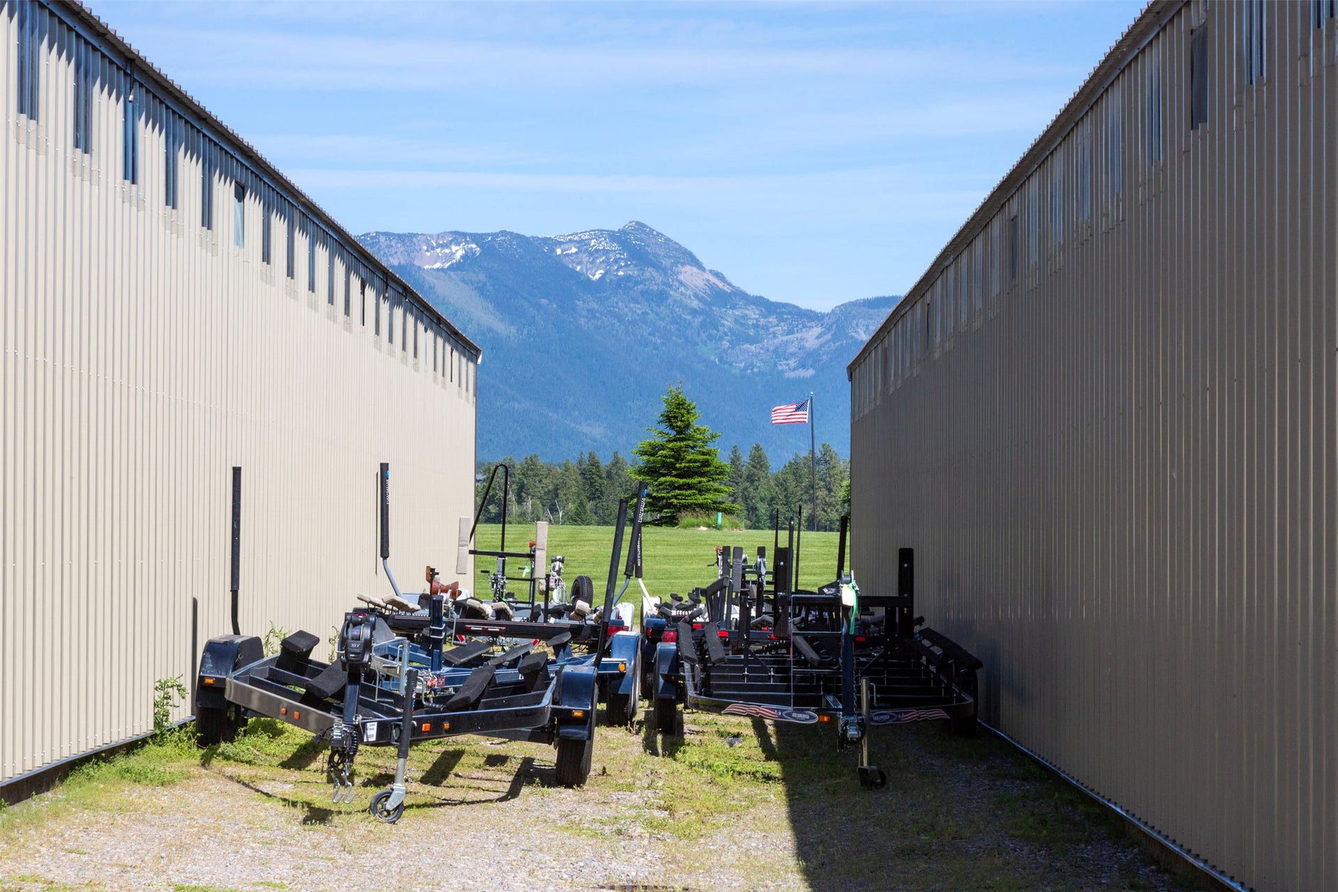 NHN Riverside Lane, Bigfork, MT 59911 NHN Riverside Lane, Bigfork, MT 59911