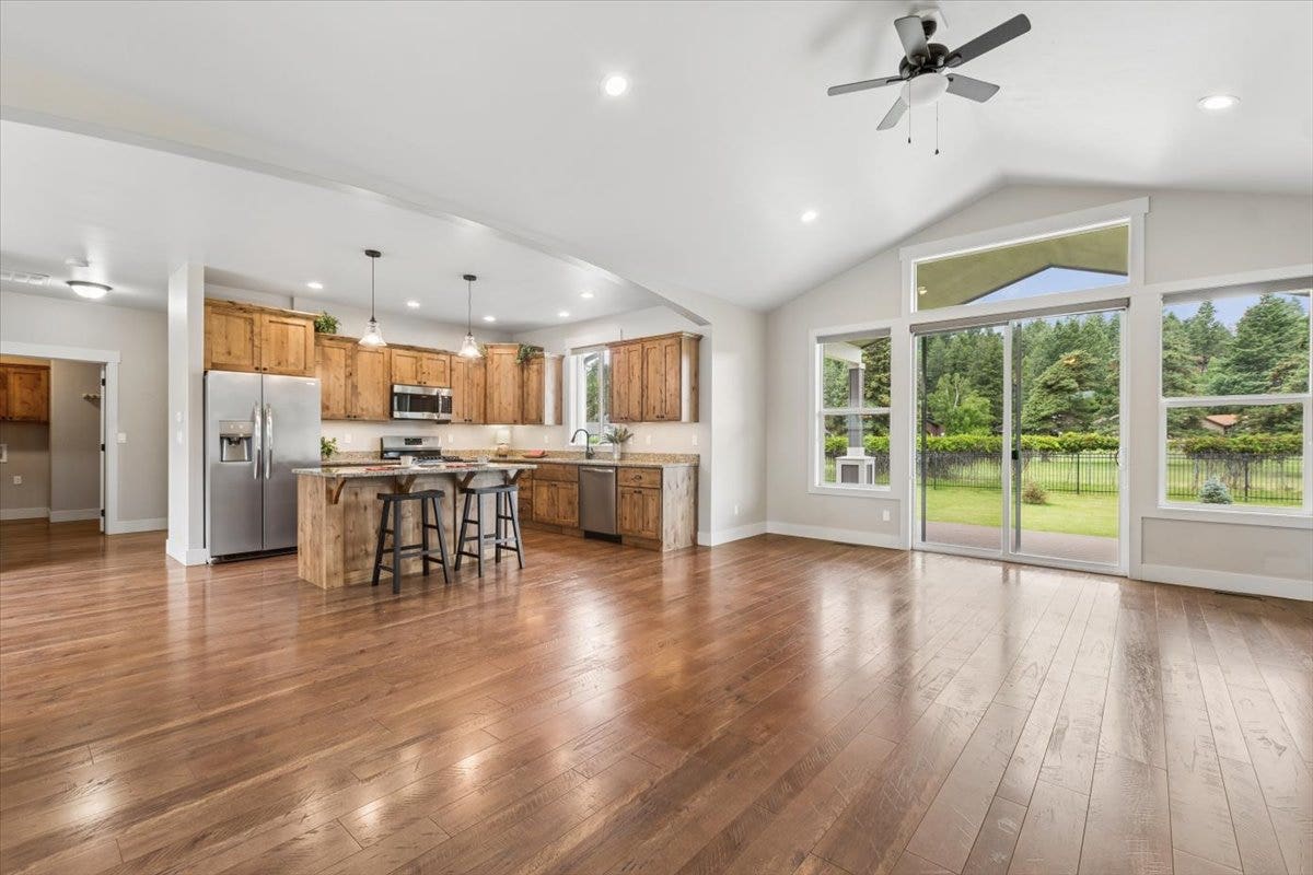615 Mill Pond Place, Bigfork, MT 59911 Entry looking to living room and kitchen