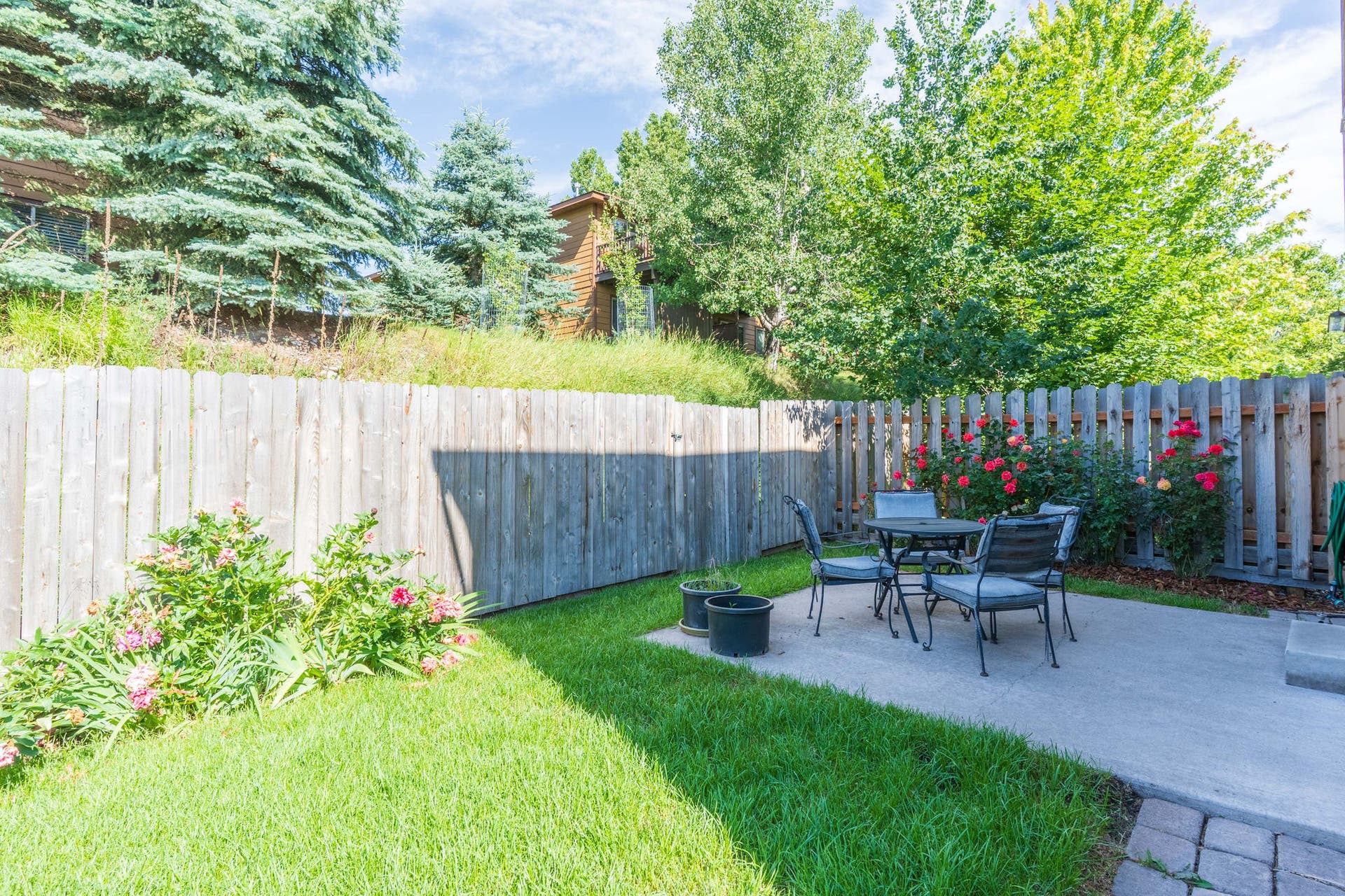 108 Sunrise Terrace, #A, Bigfork, MT 59911 Fenced backyard with patio