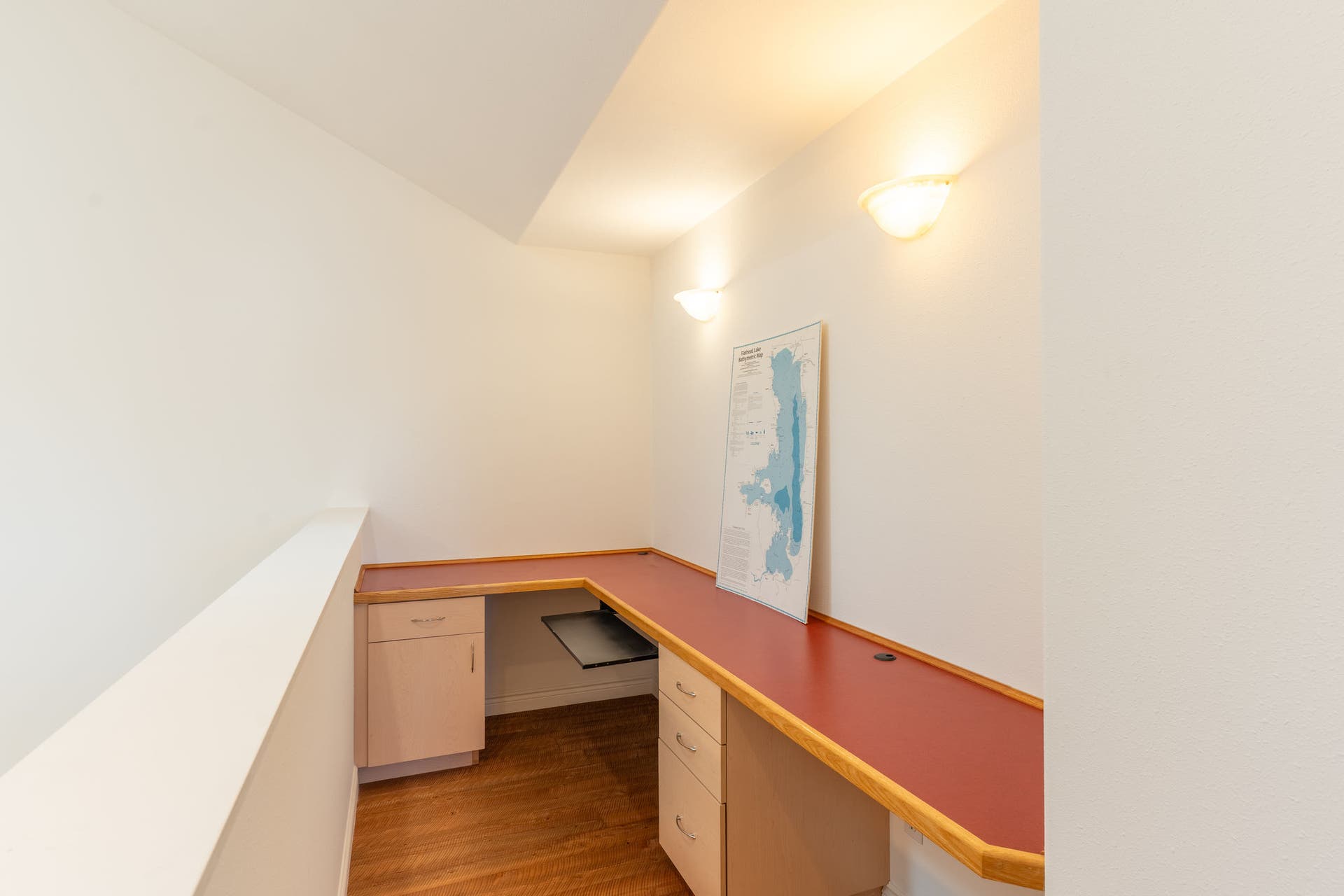108 Sunrise Terrace, #A, Bigfork, MT 59911 Office area in upstairs landing