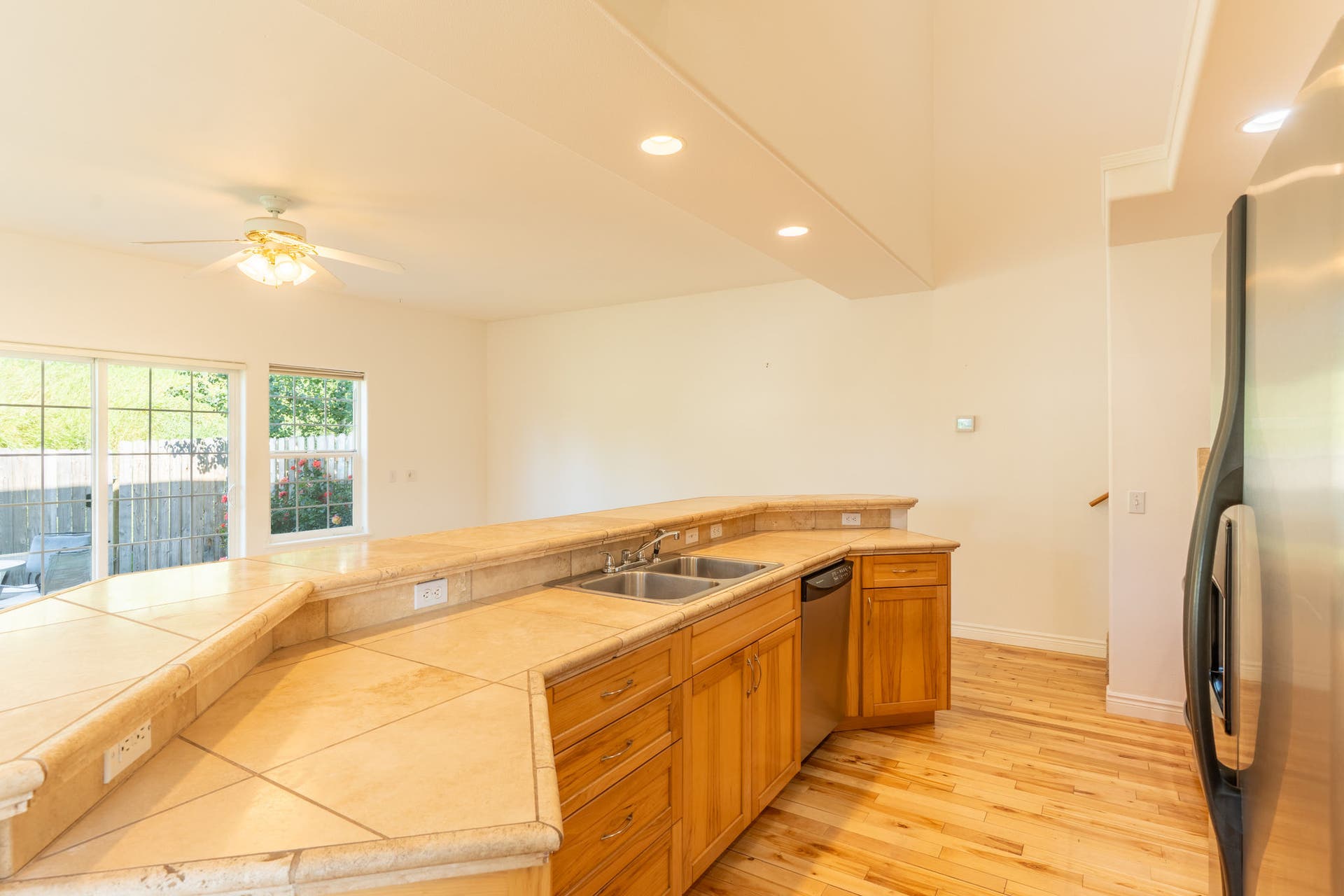 108 Sunrise Terrace, #A, Bigfork, MT 59911 Kitchen