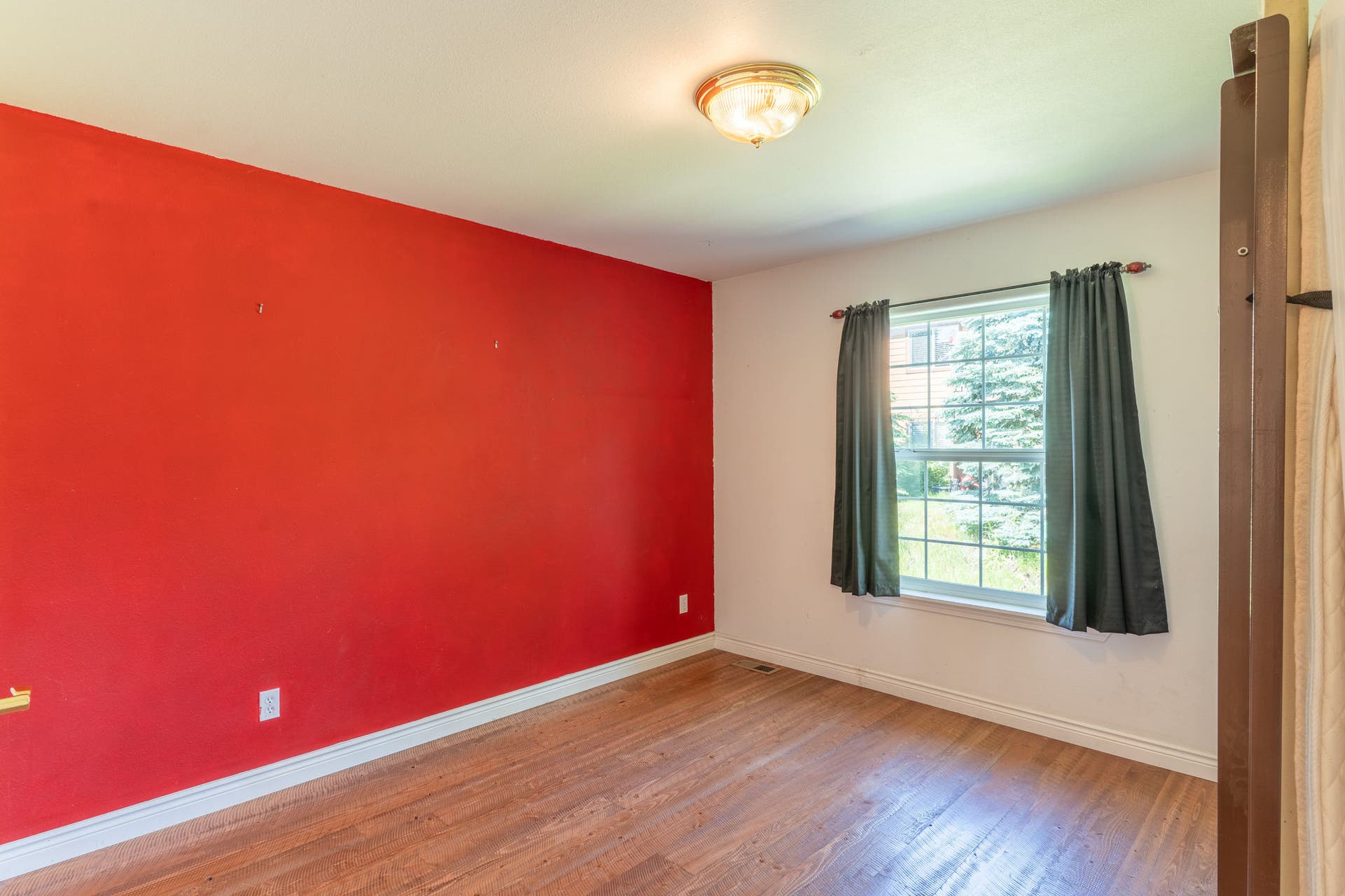 108 Sunrise Terrace, #A, Bigfork, MT 59911 Second bedroom