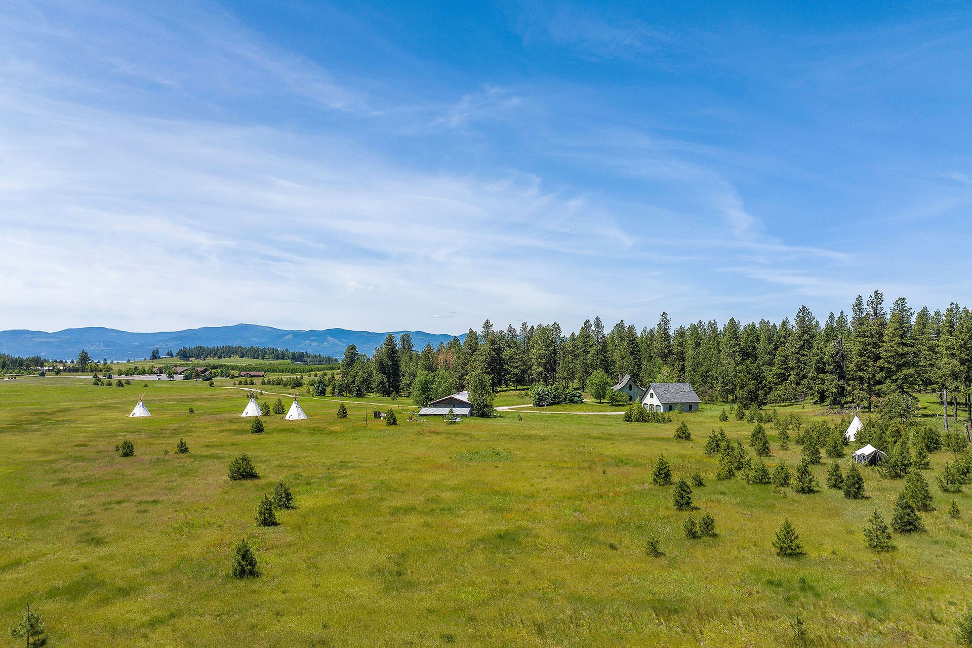 233 Coverdell Road, Bigfork, MT 59911 233 Coverdell Road, Bigfork, MT 59911