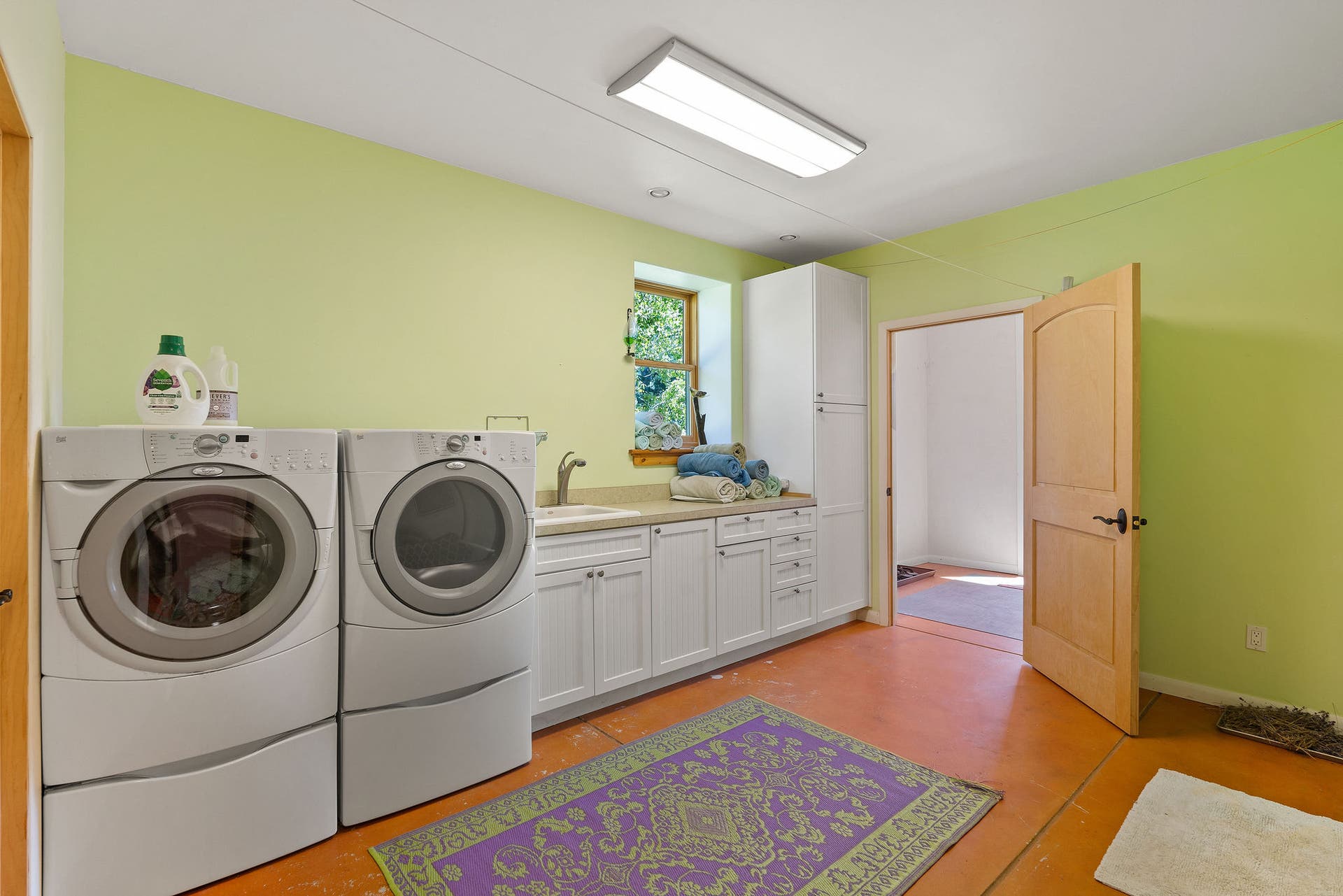 233 Coverdell Road, Bigfork, MT 59911 233 Coverdell Road, Bigfork, MT 59911