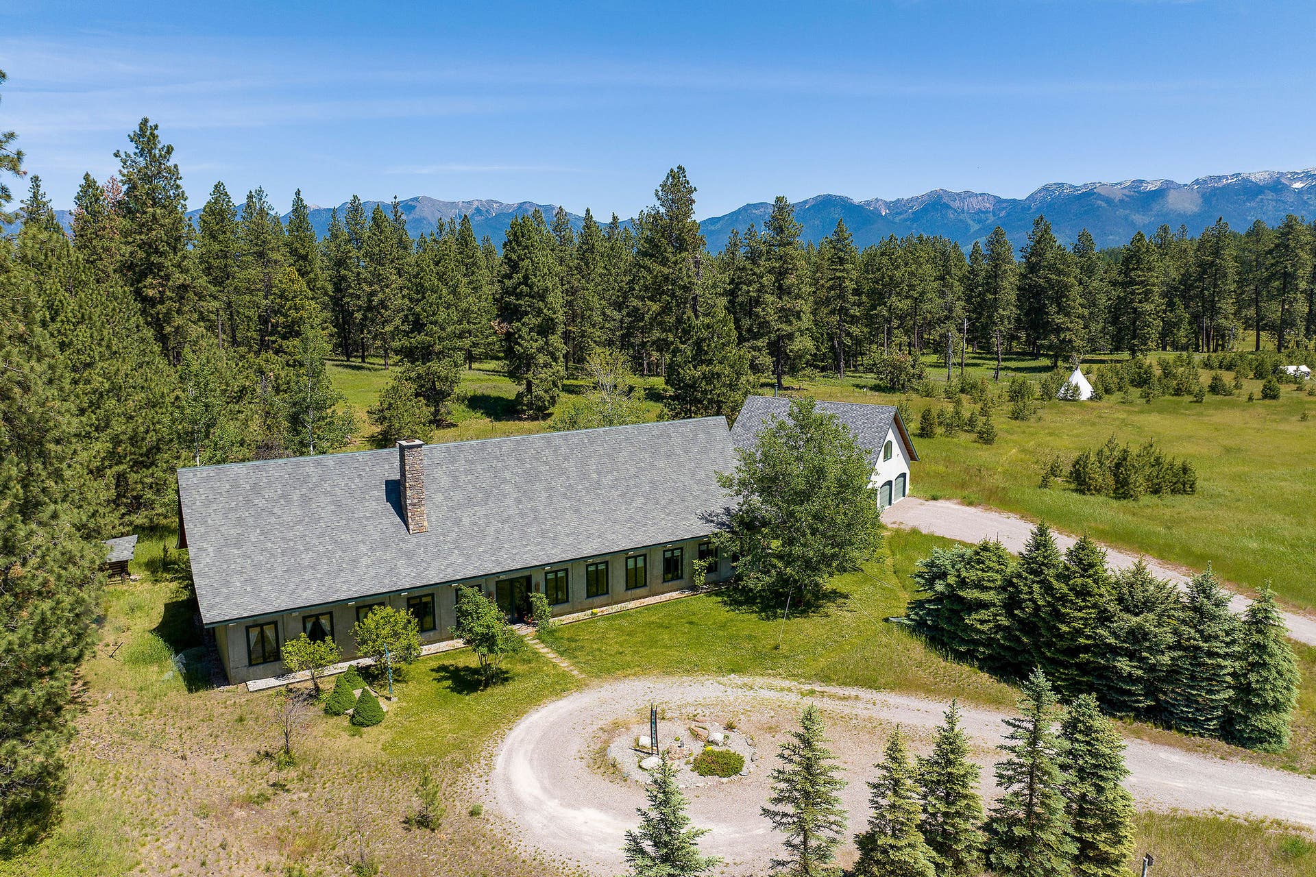 233 Coverdell Road, Bigfork, MT 59911 233 Coverdell Road, Bigfork, MT 59911