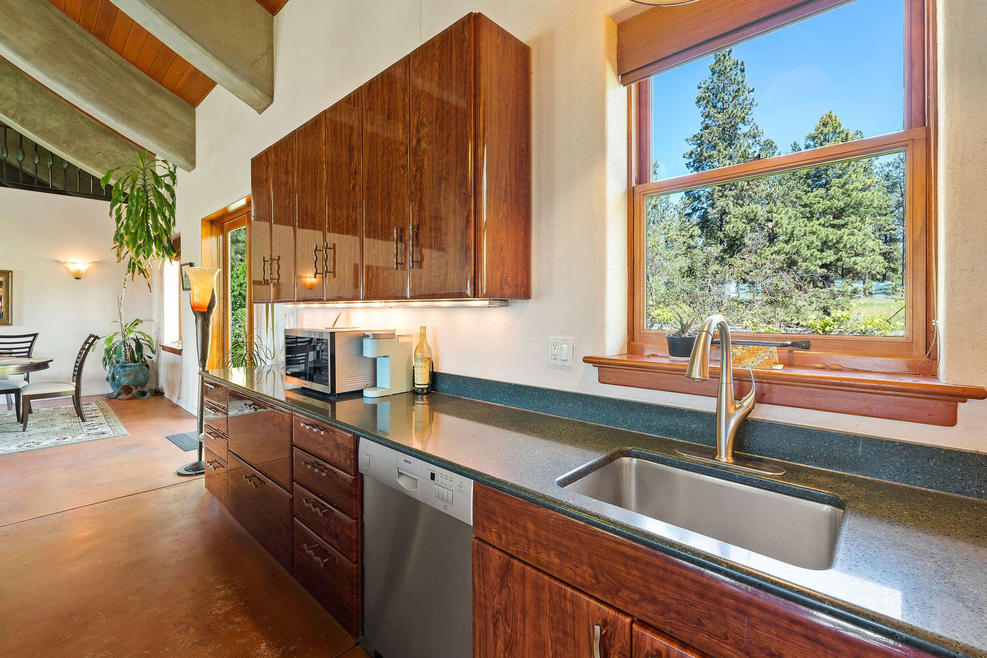 233 Coverdell Road, Bigfork, MT 59911 233 Coverdell Road, Bigfork, MT 59911