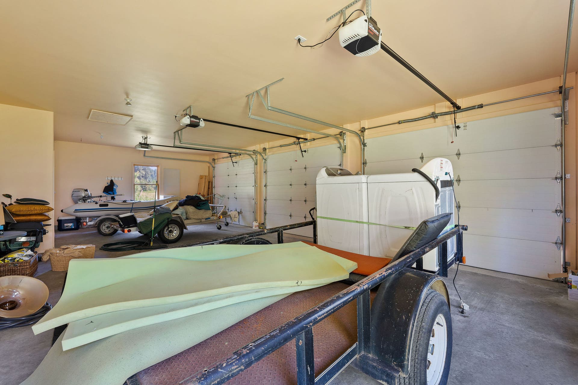 233 Coverdell Road, Bigfork, MT 59911 233 Coverdell Road, Bigfork, MT 59911