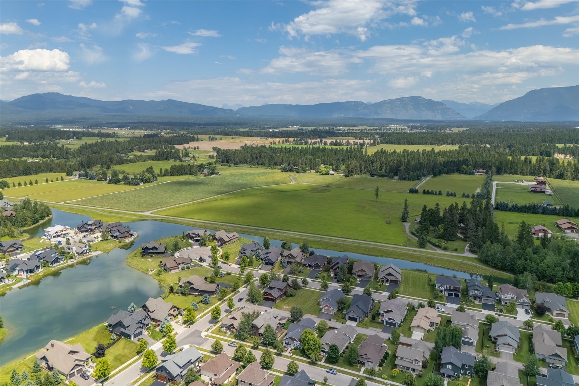 4993 Flatwater Drive, Whitefish, MT 59937 4993 Flatwater Drive, Whitefish, MT 59937