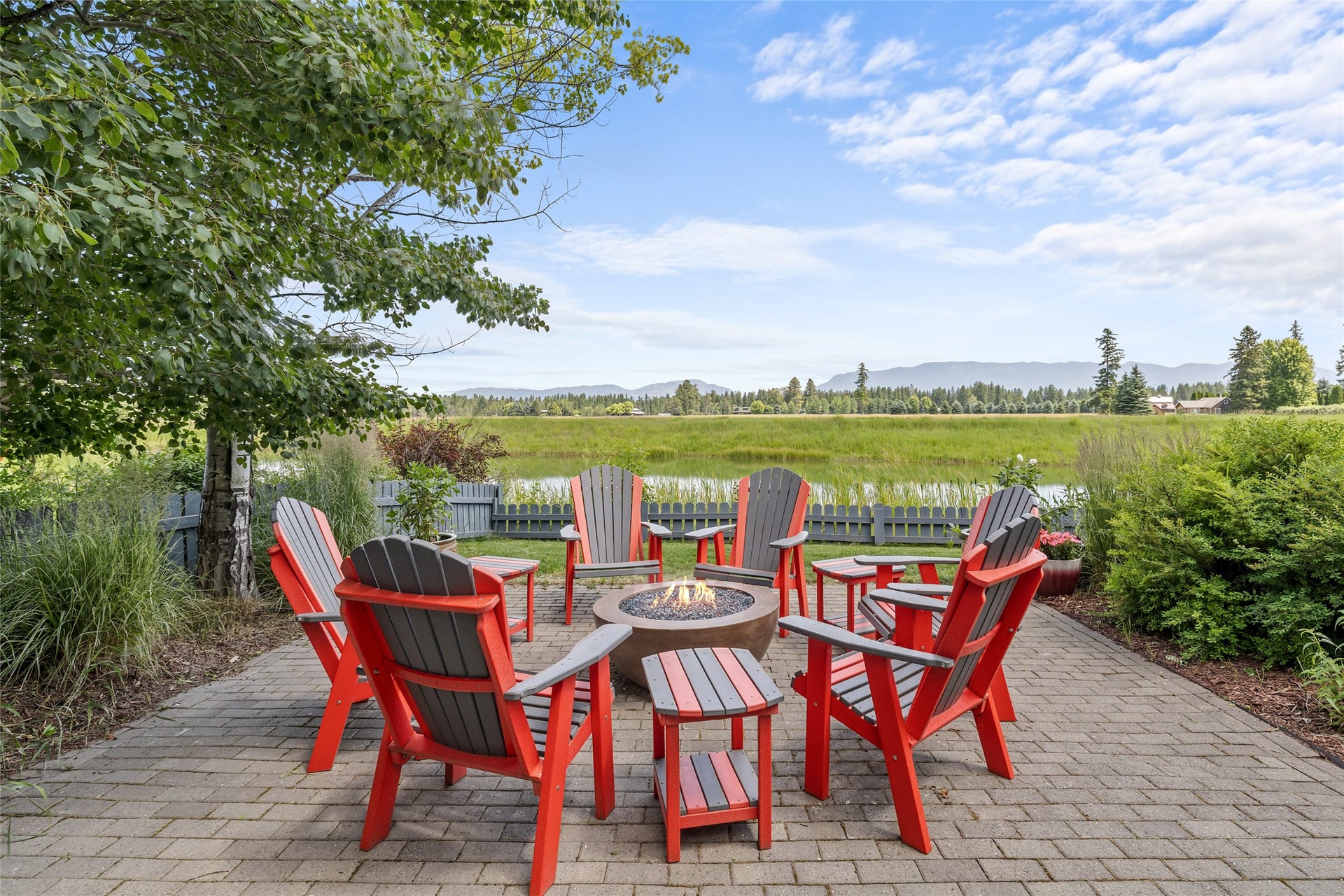 4993 Flatwater Drive, Whitefish, MT 59937 4993 Flatwater Drive, Whitefish, MT 59937